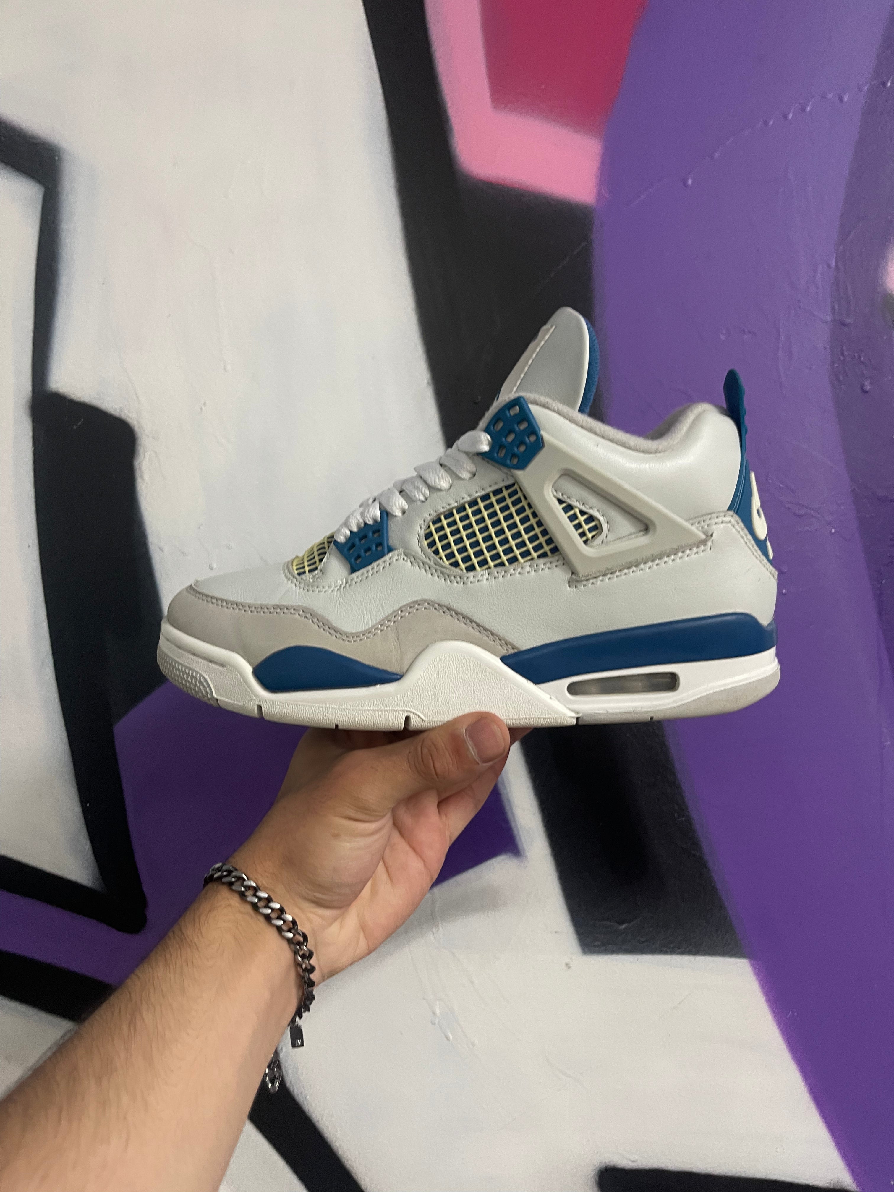 Jordan 4 Military Blue Sneakers