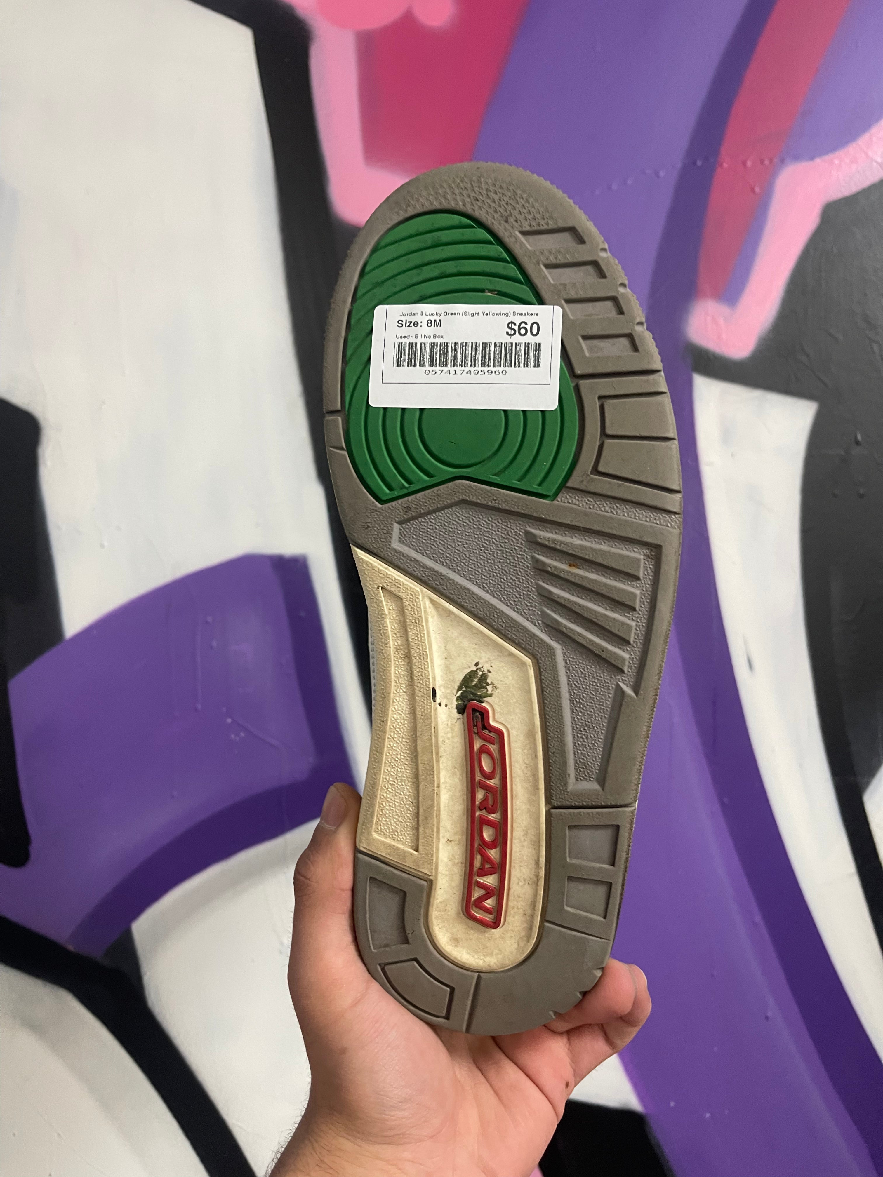 Jordan 3 Lucky Green (Slight Yellowing) Sneakers