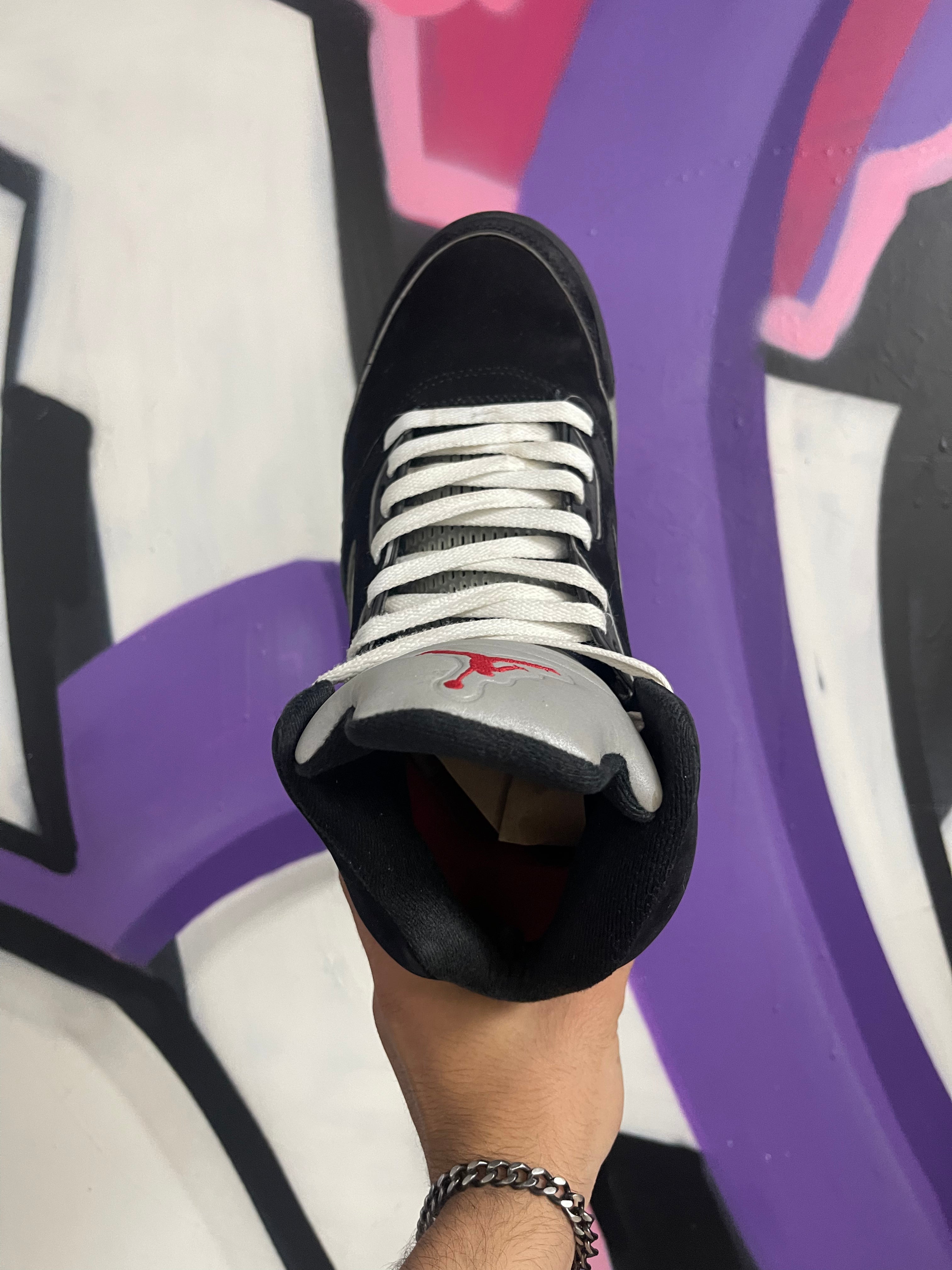 Jordan 5 Black Metallic Sneakers