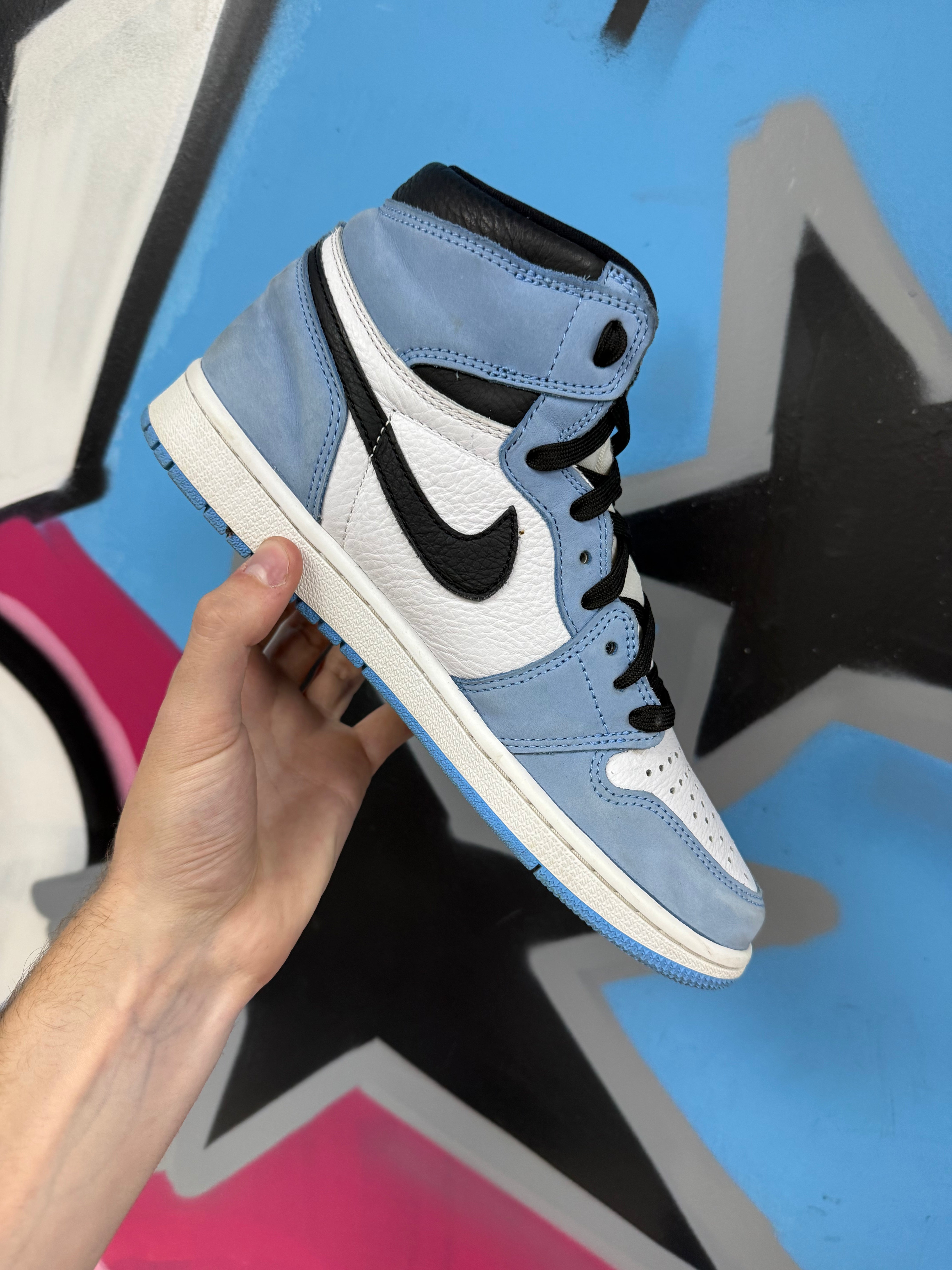 Jordan 1 University Blue Sneakers