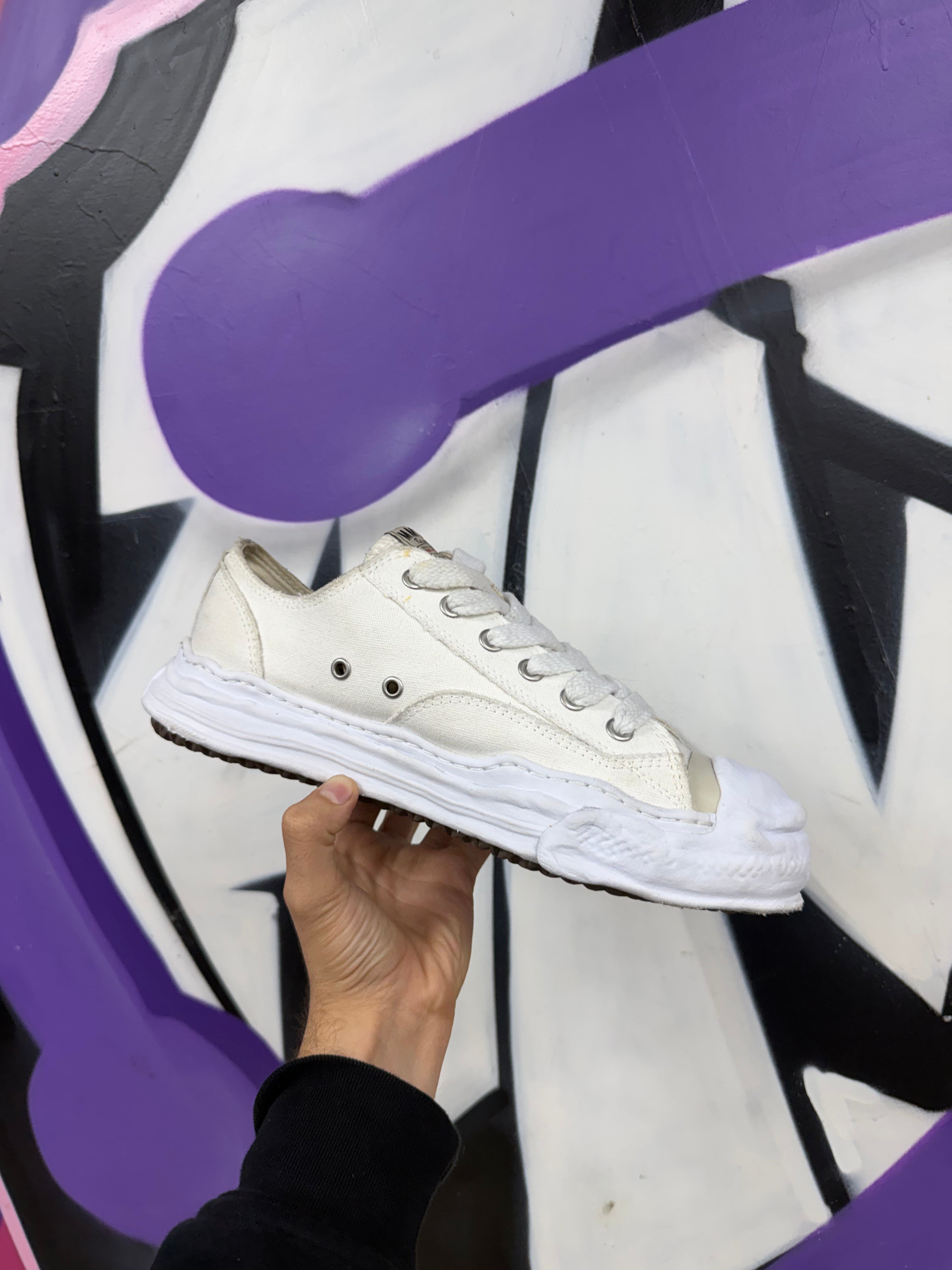 MMY White Low Sneakers