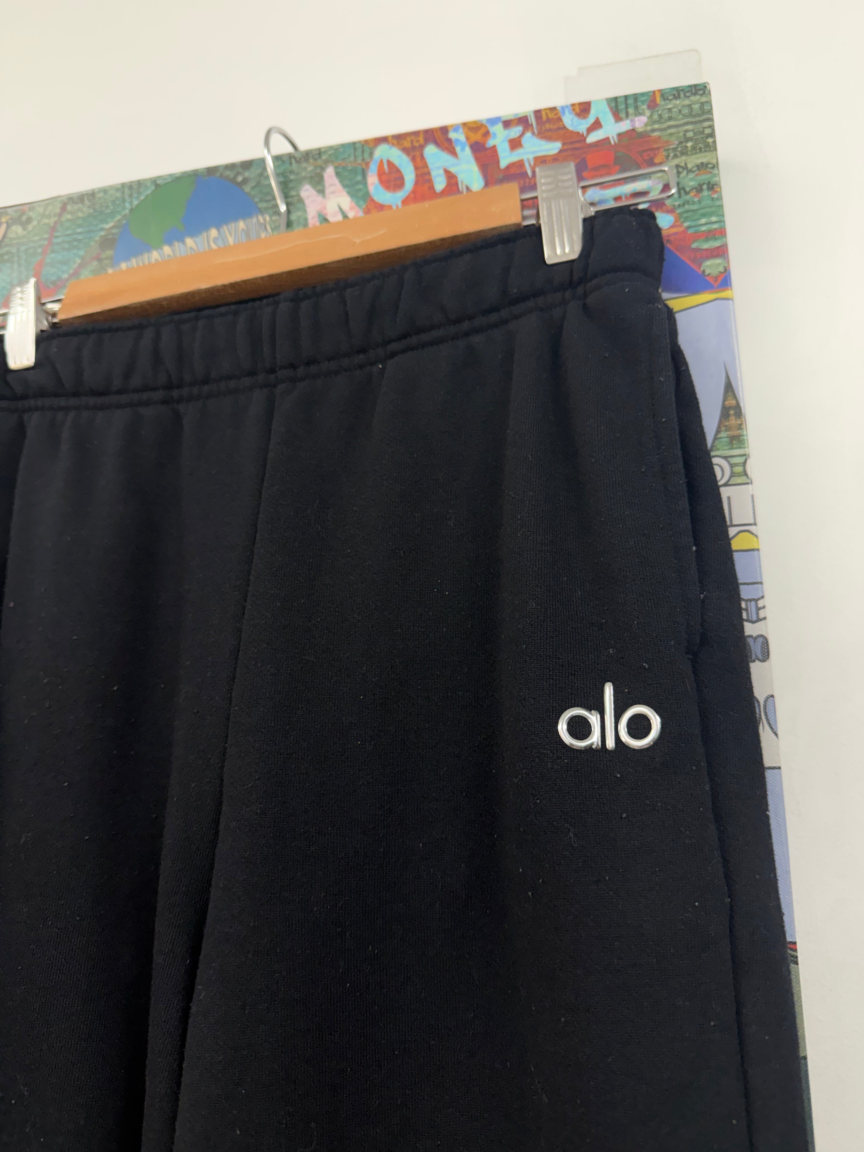 ALO Black Accolade Crewneck Sweatsuit