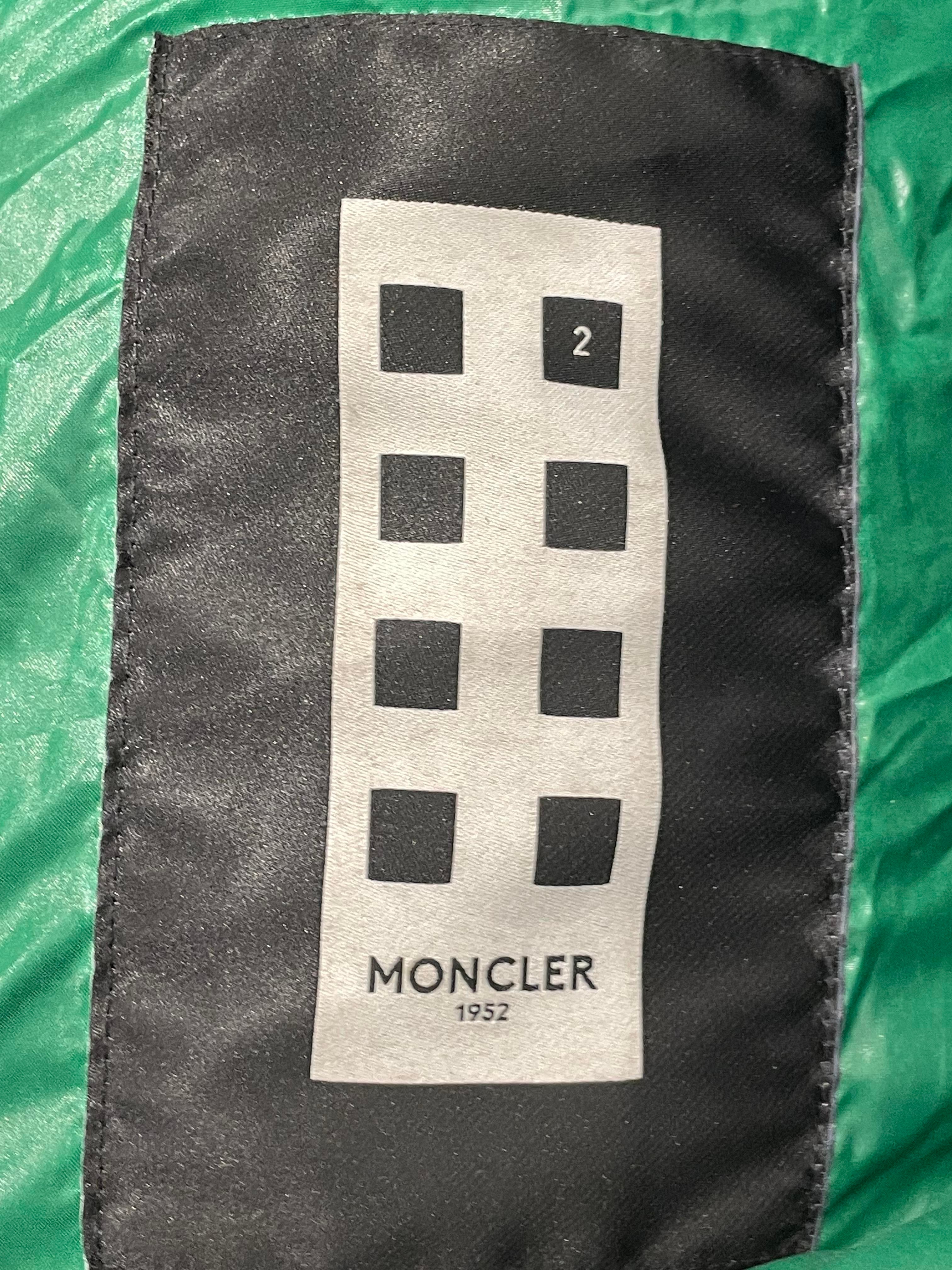 Moncler Dervaux Giubbotto Blue & Green Puffer Coat