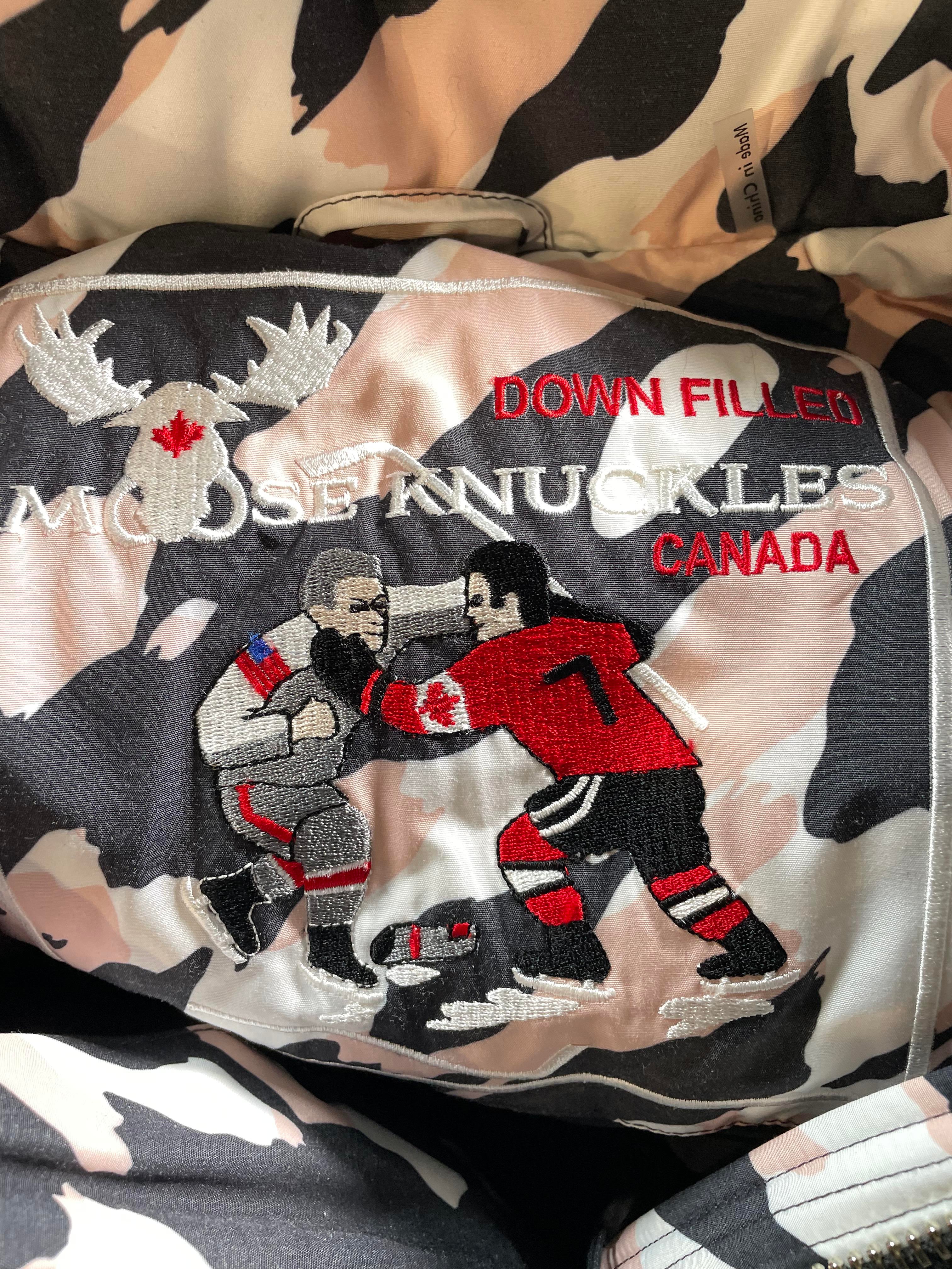 Moose Knuckles Female Rose Smoke 3Q Camo Jacket
