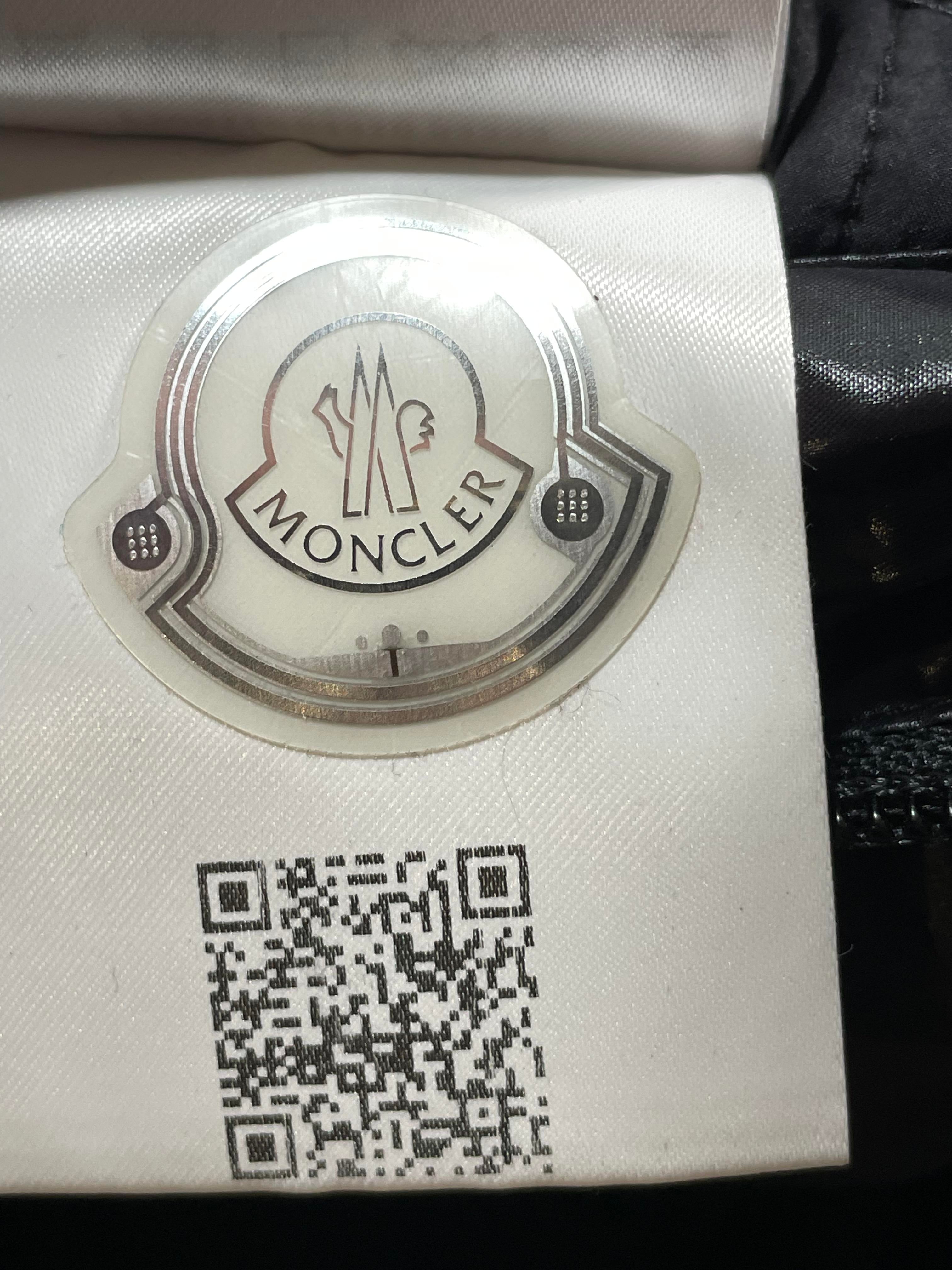 Moncler Maures Giubbotto Black Jacket