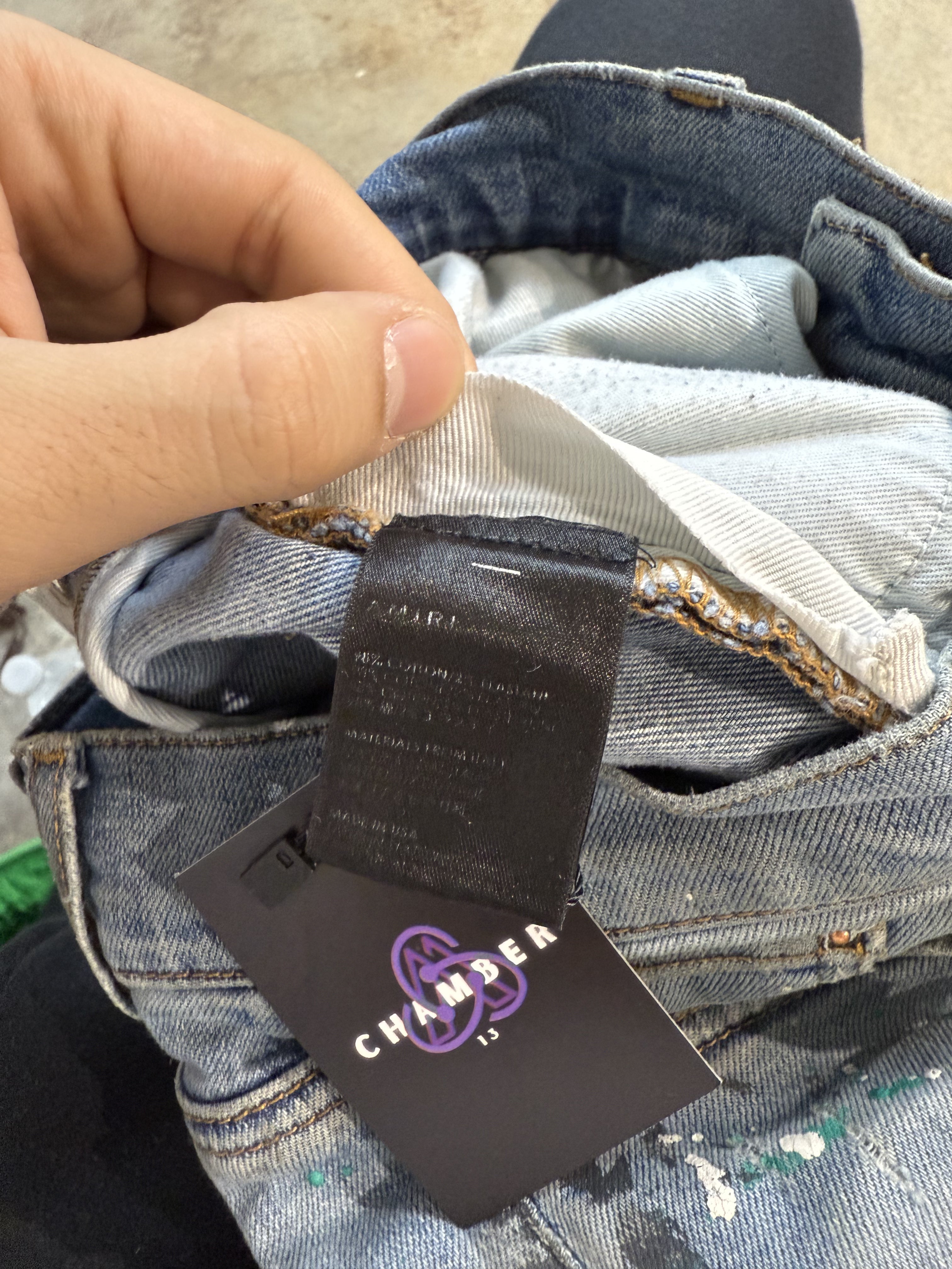 Amiri Jeans Light Wash Splatter Used 31