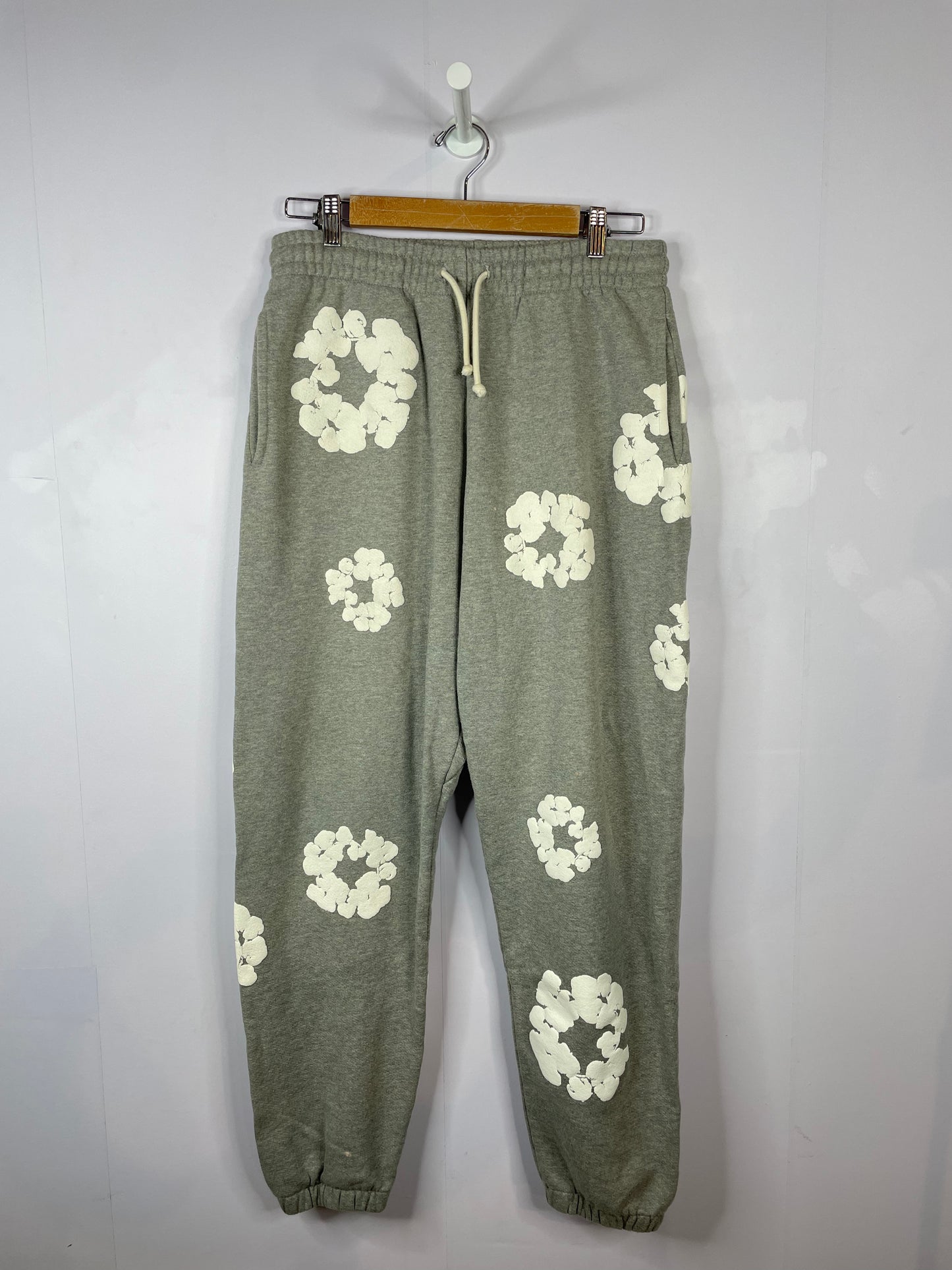 Denim Tears Flower Grey Sweatsuit