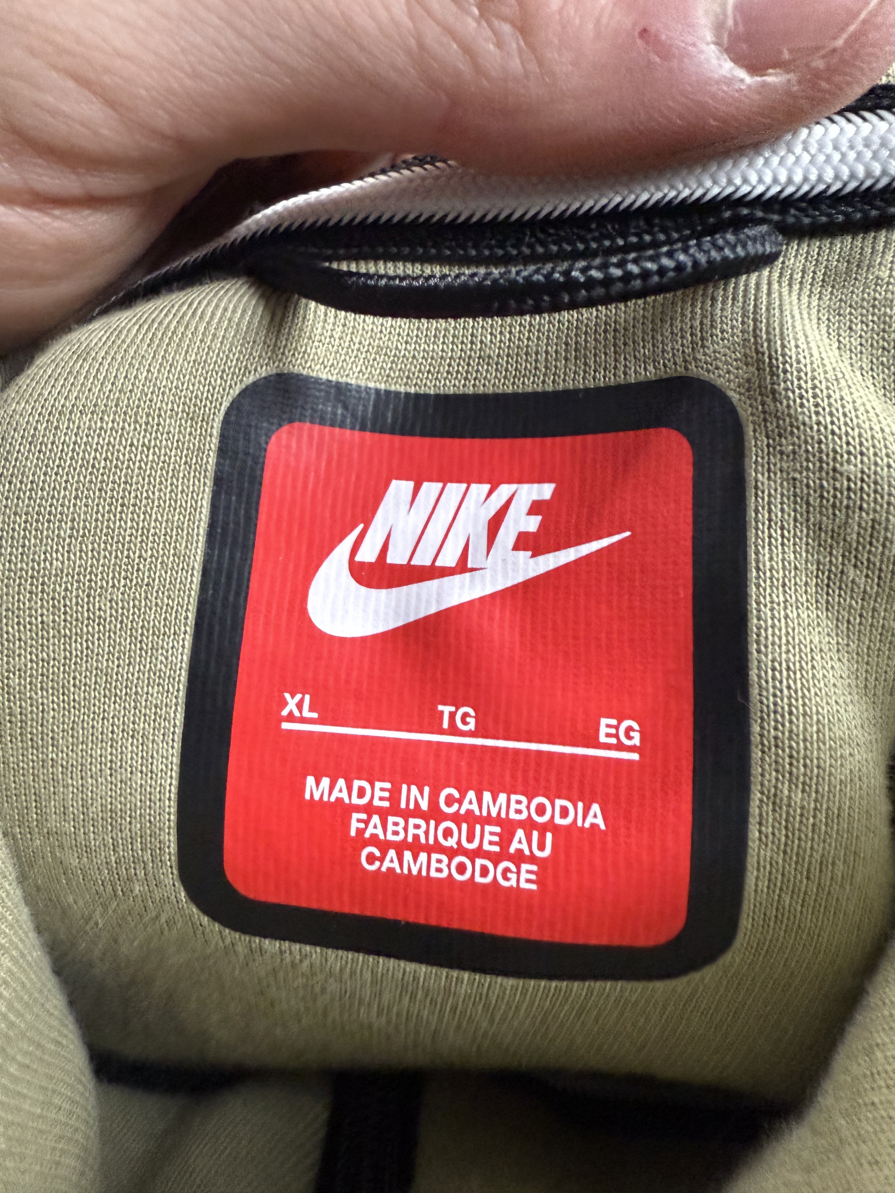 Nike Tech Zip Up Olive New XL With Tags