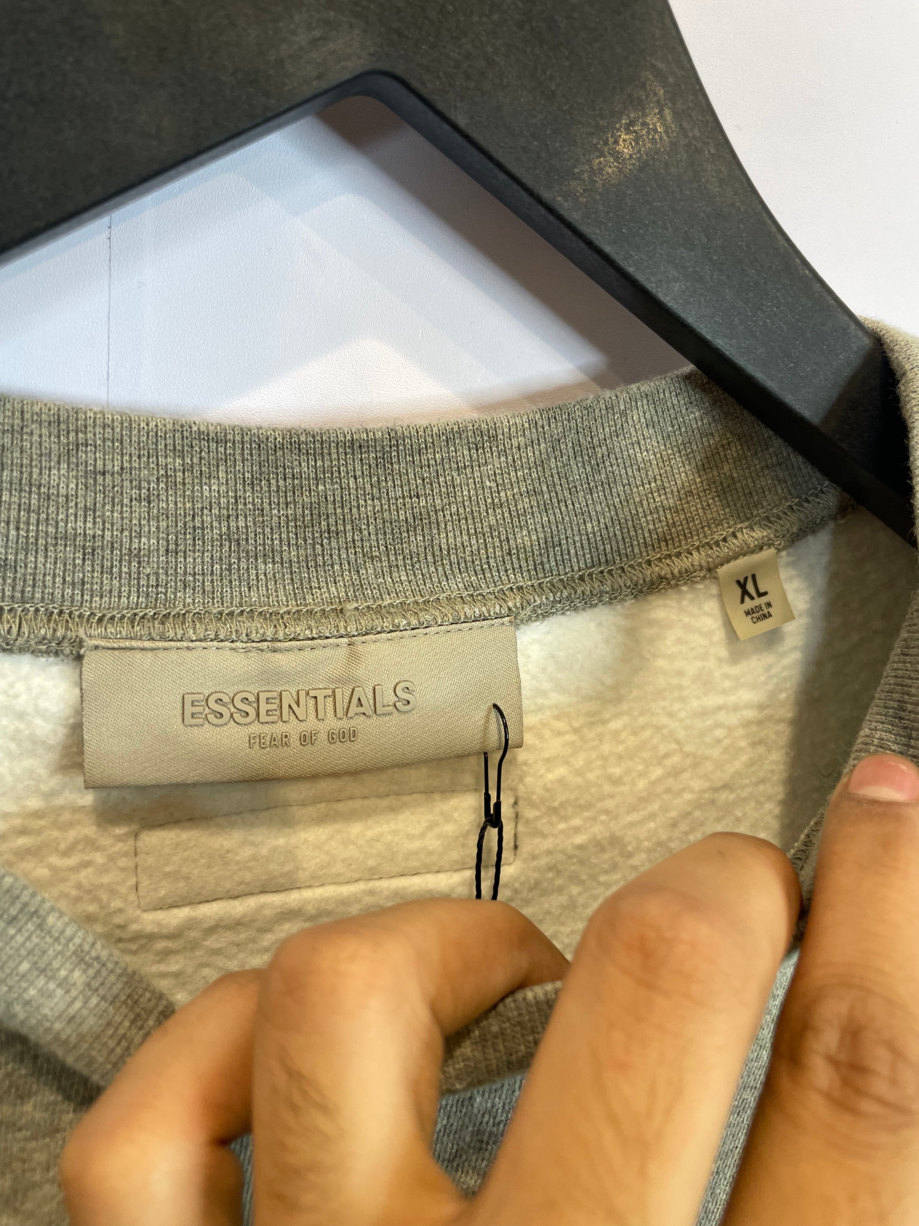 Essentials Crewneck Dark Oatmeal Used XL