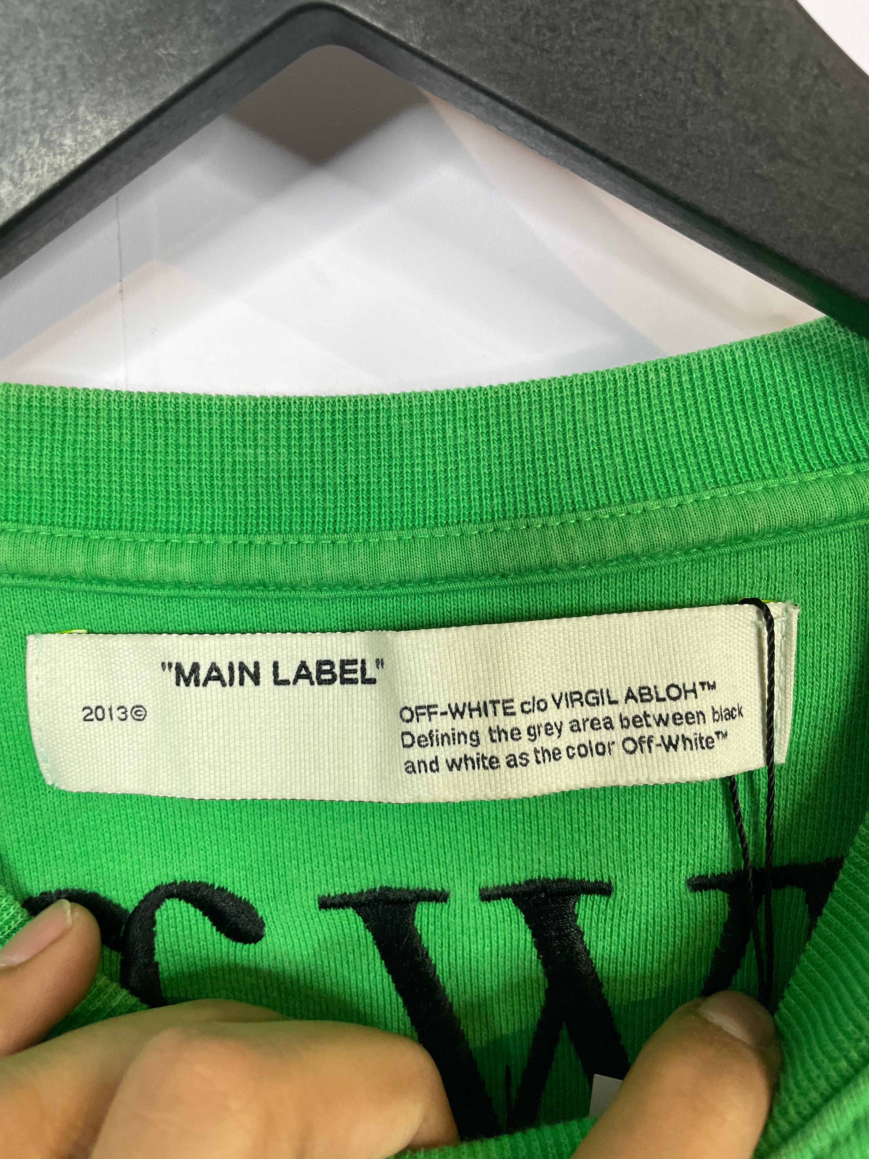Off White Public TV Crewneck Green Used XS