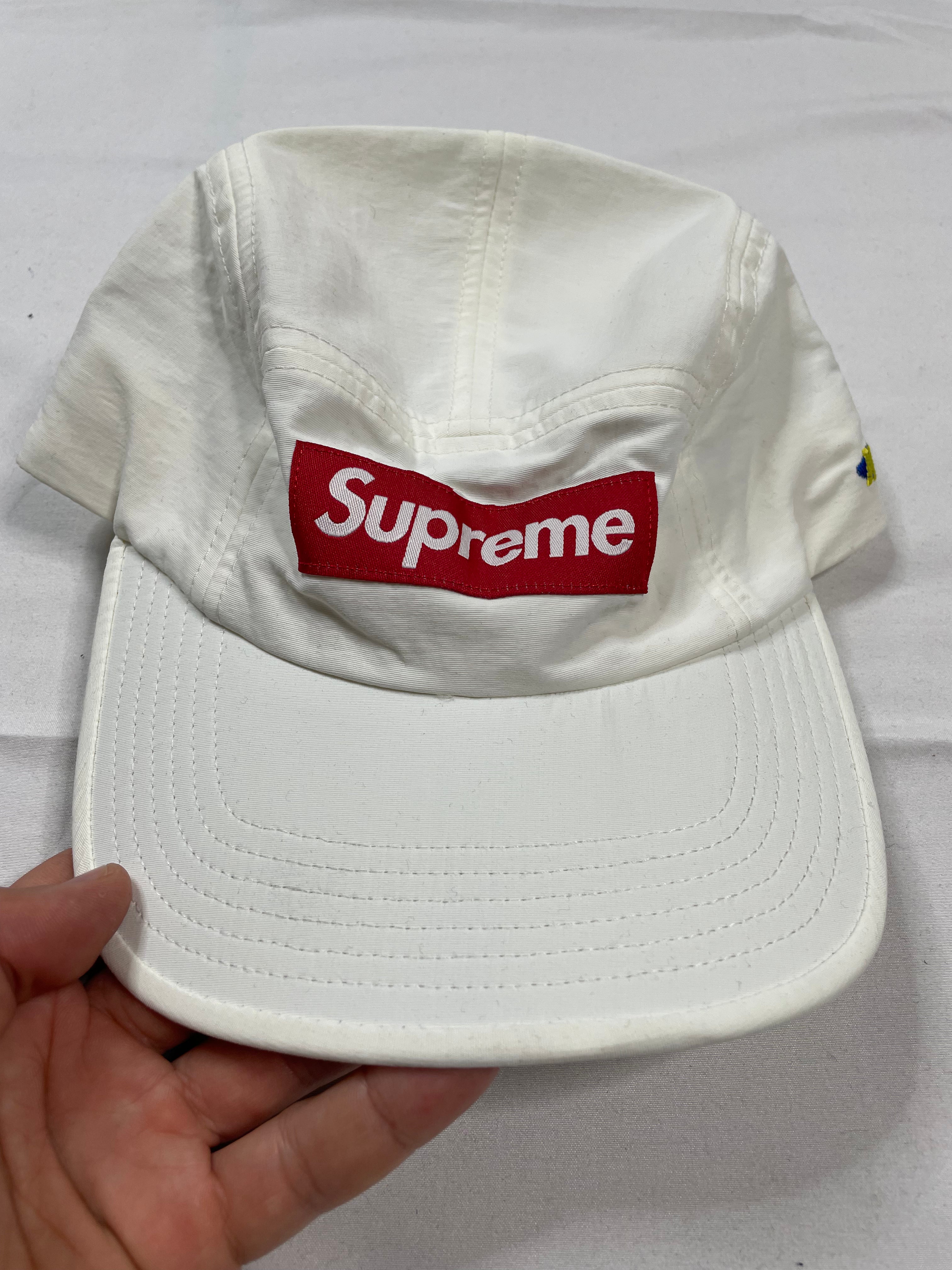 Surpeme White Red Cap size:OS Used