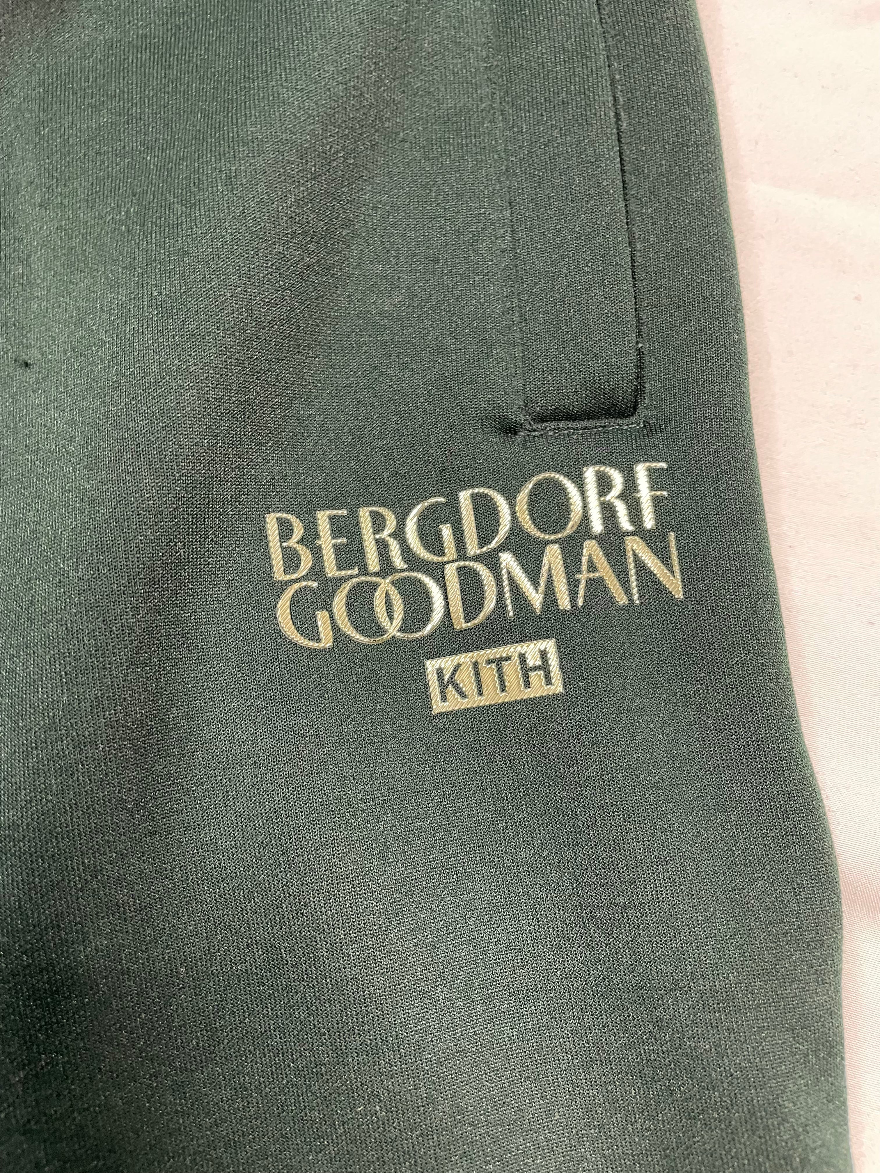 Kith Bergdorf Shorts Green Purple size:Large Used