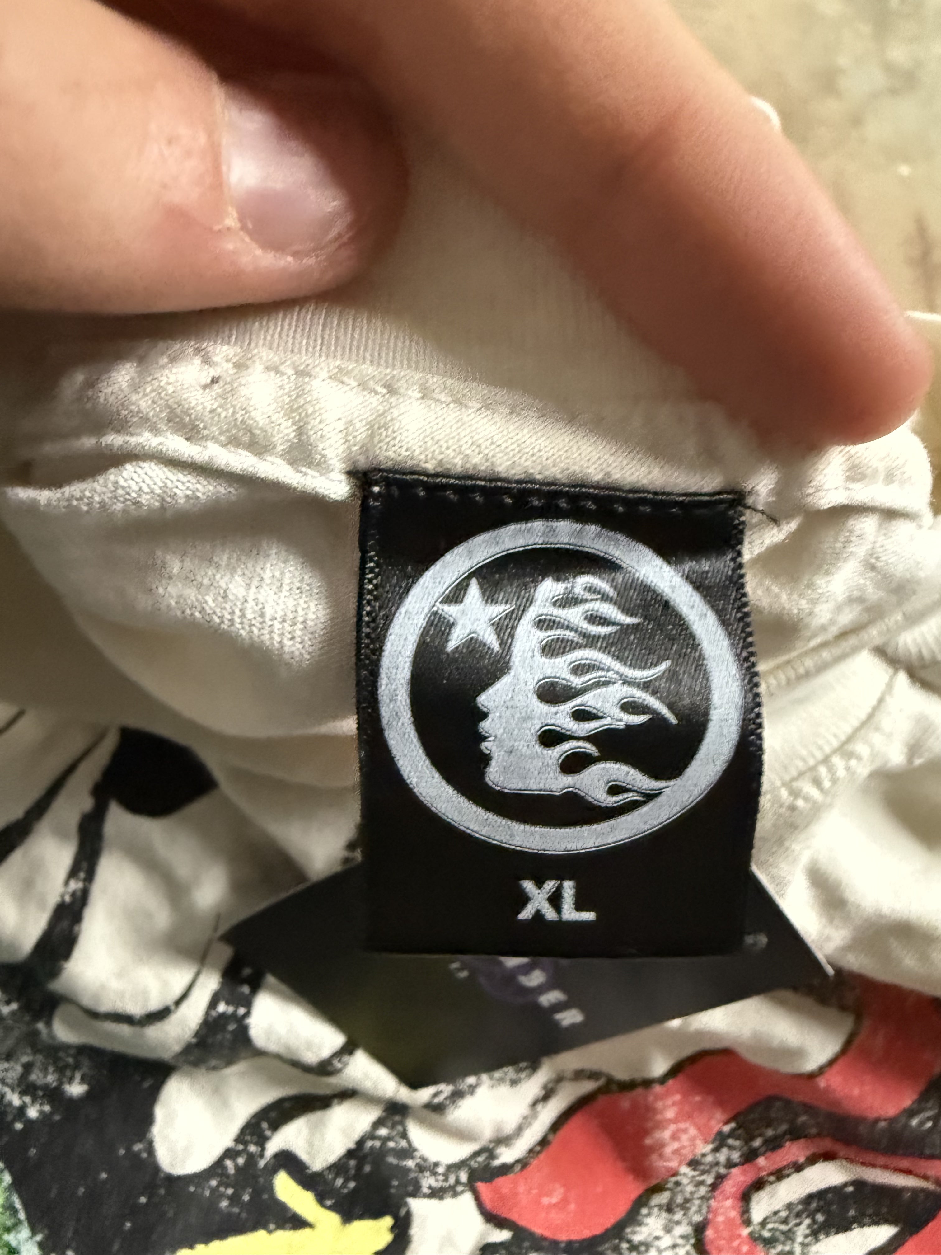 Hellstar Earth Tee Used XL