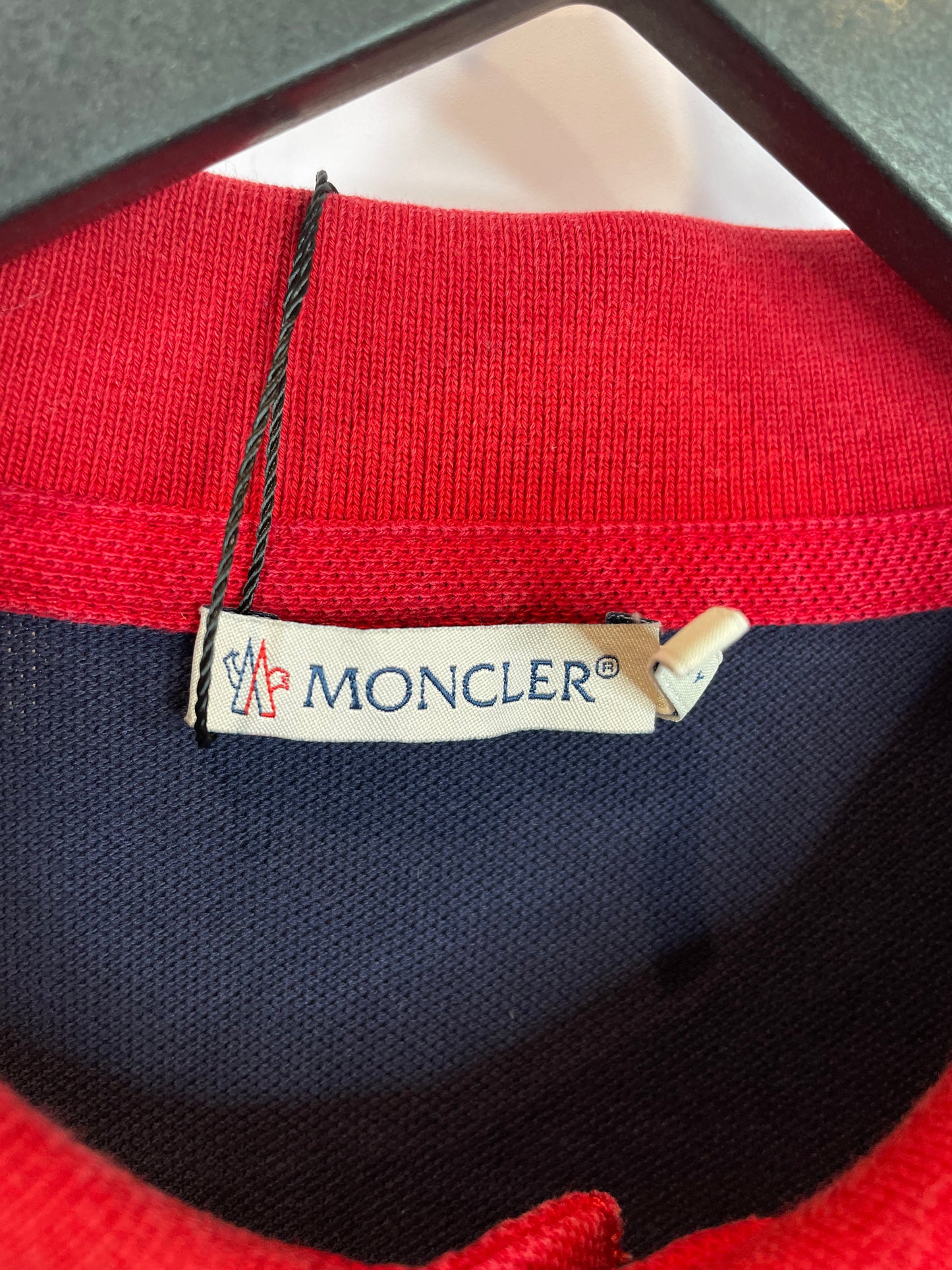 Moncler Polo Red Used Medium