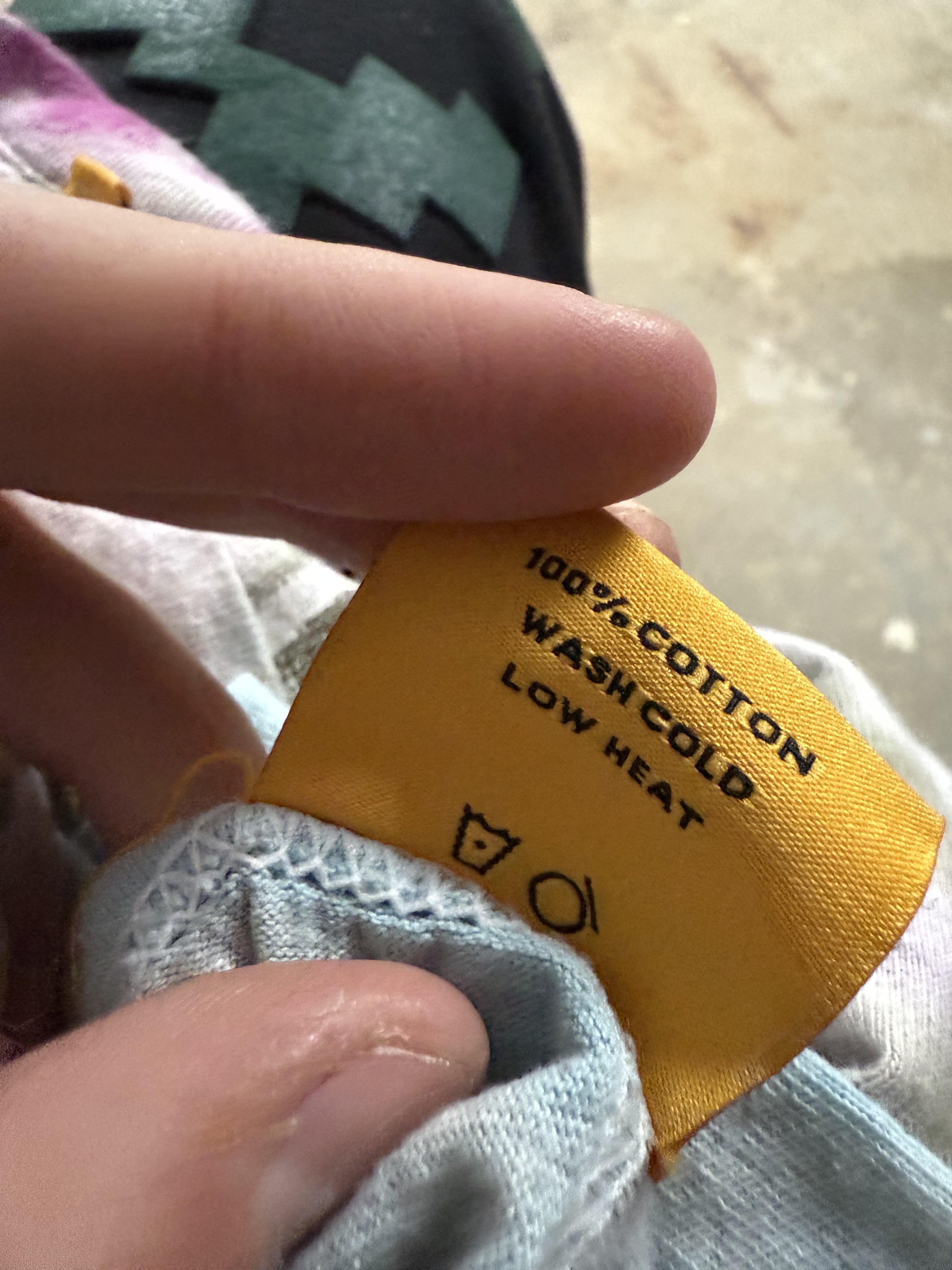 Gallery Tee Tie Dye ATK Green Purple Used Large