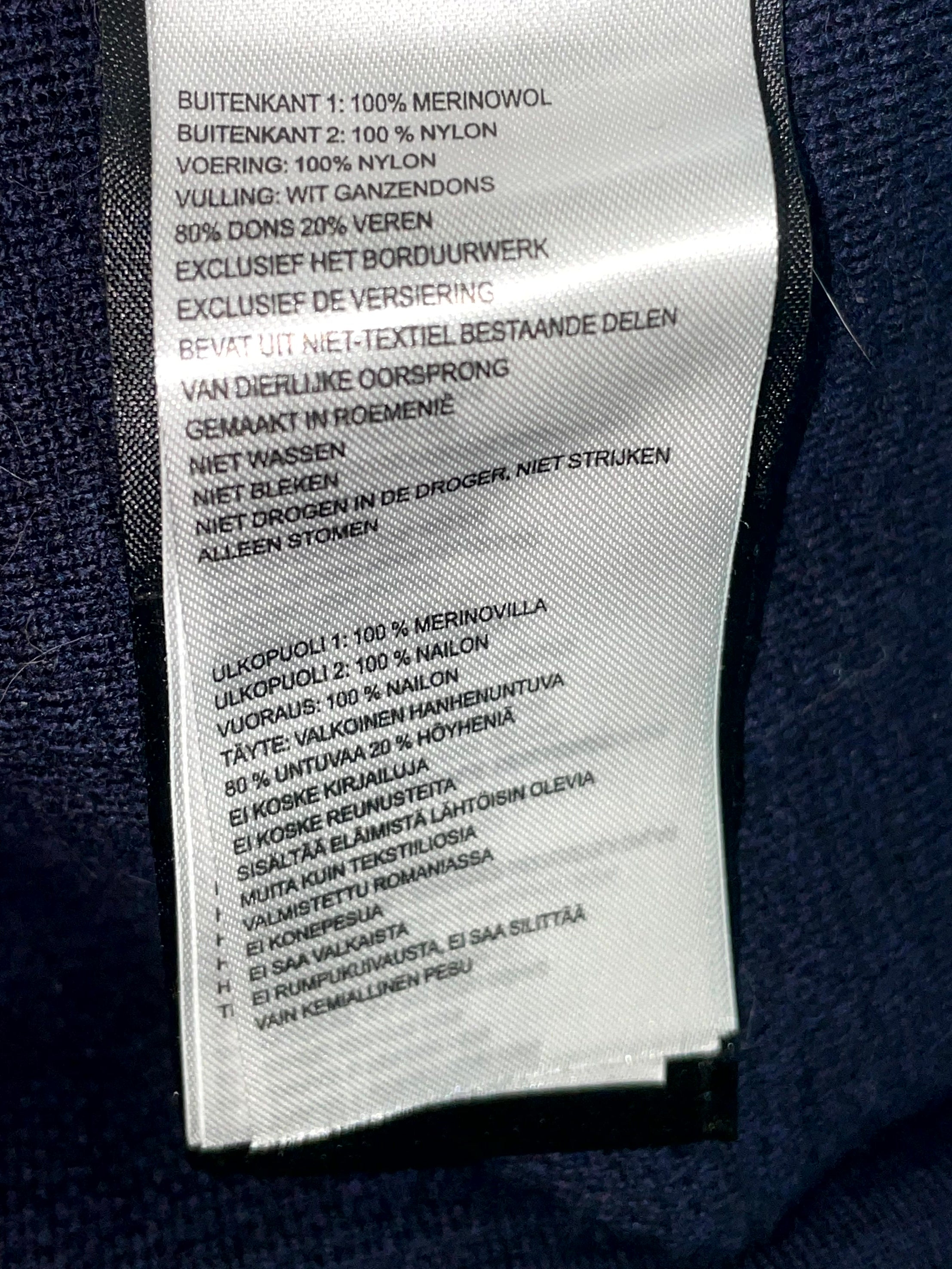 Canada Goose Hybridge Down Navy Jacket