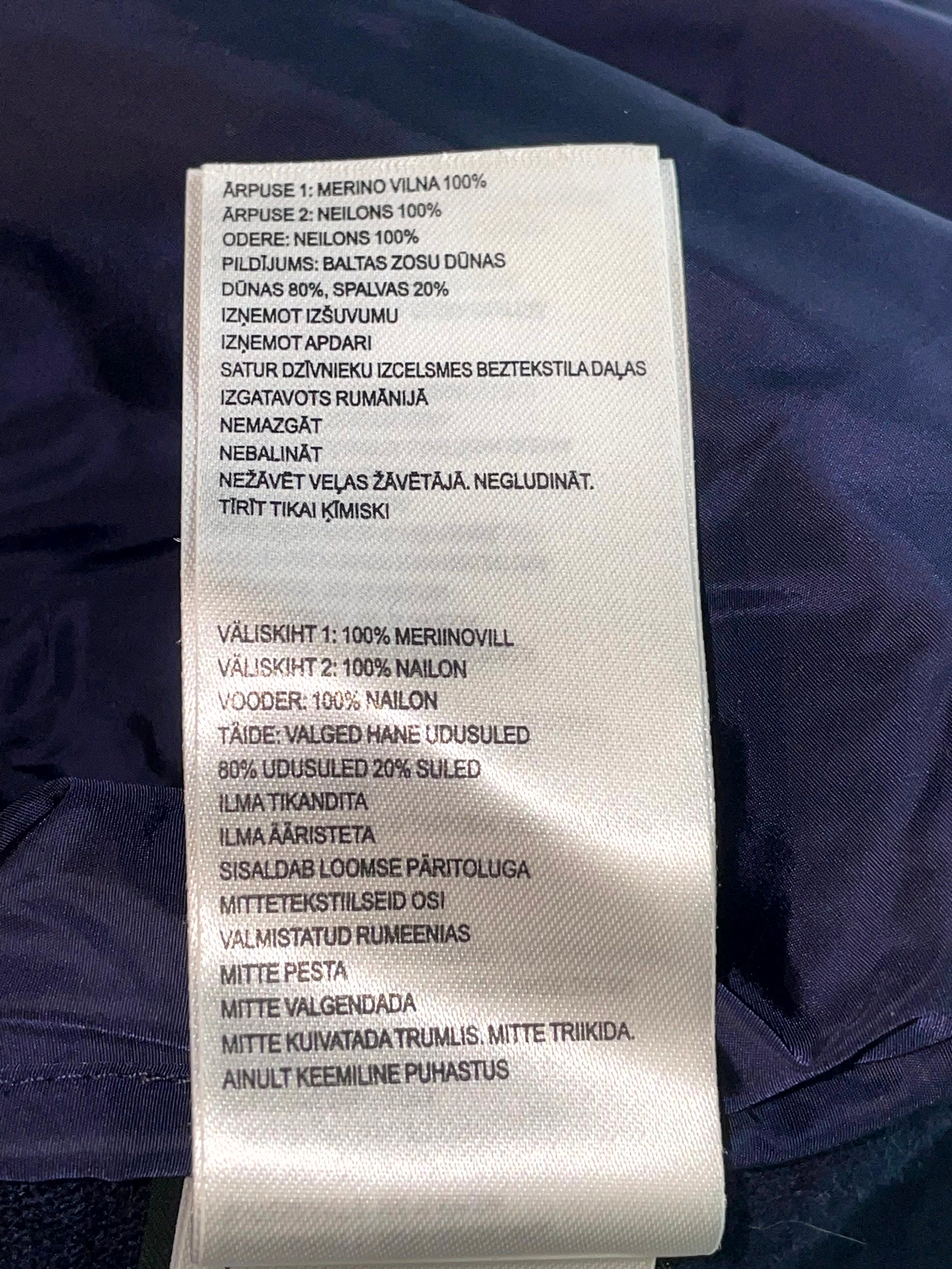 Canada Goose Hybridge Down Navy Jacket