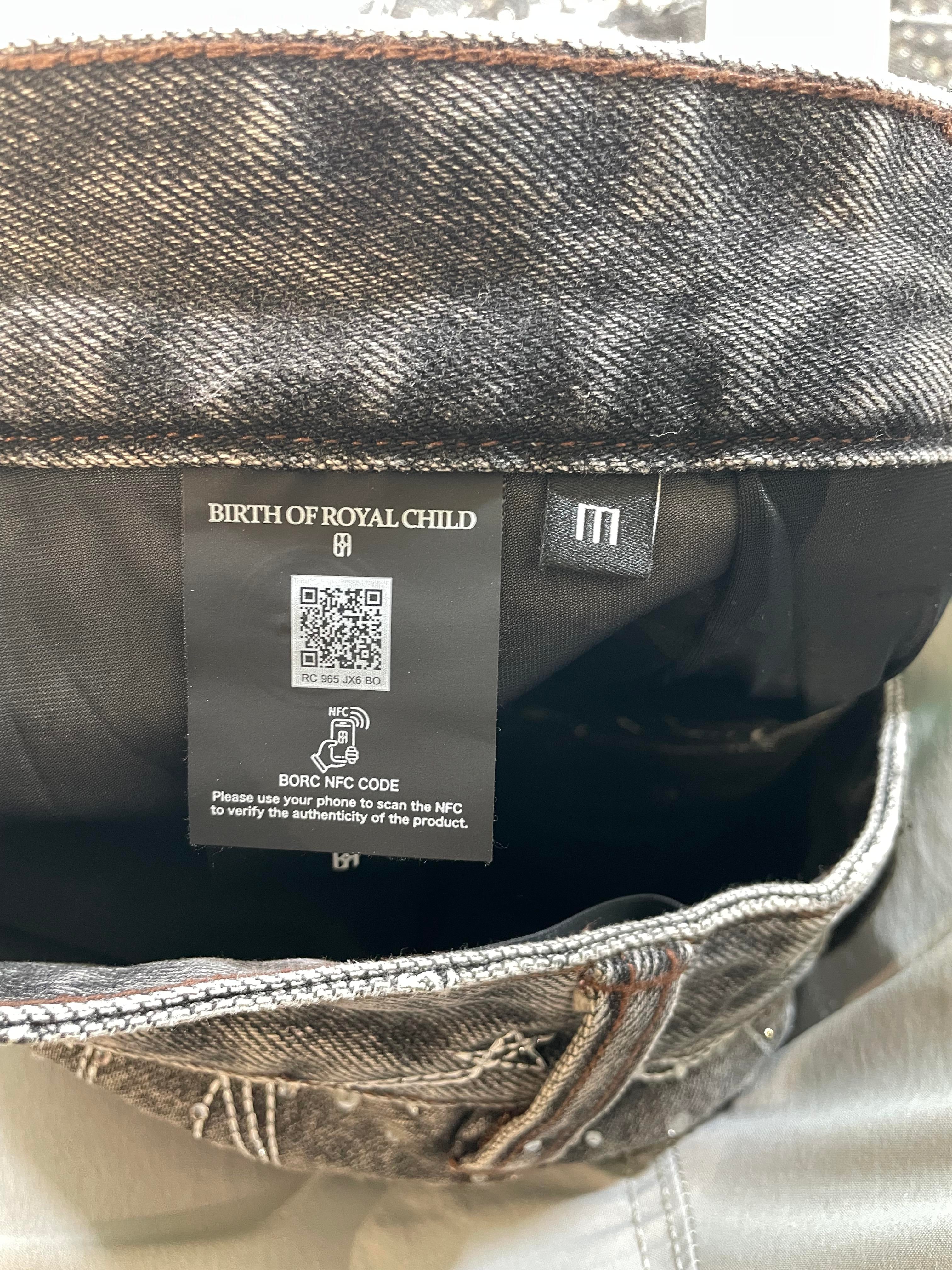 Birth Of A Royal Child Zodiac 20K Grey Jeans