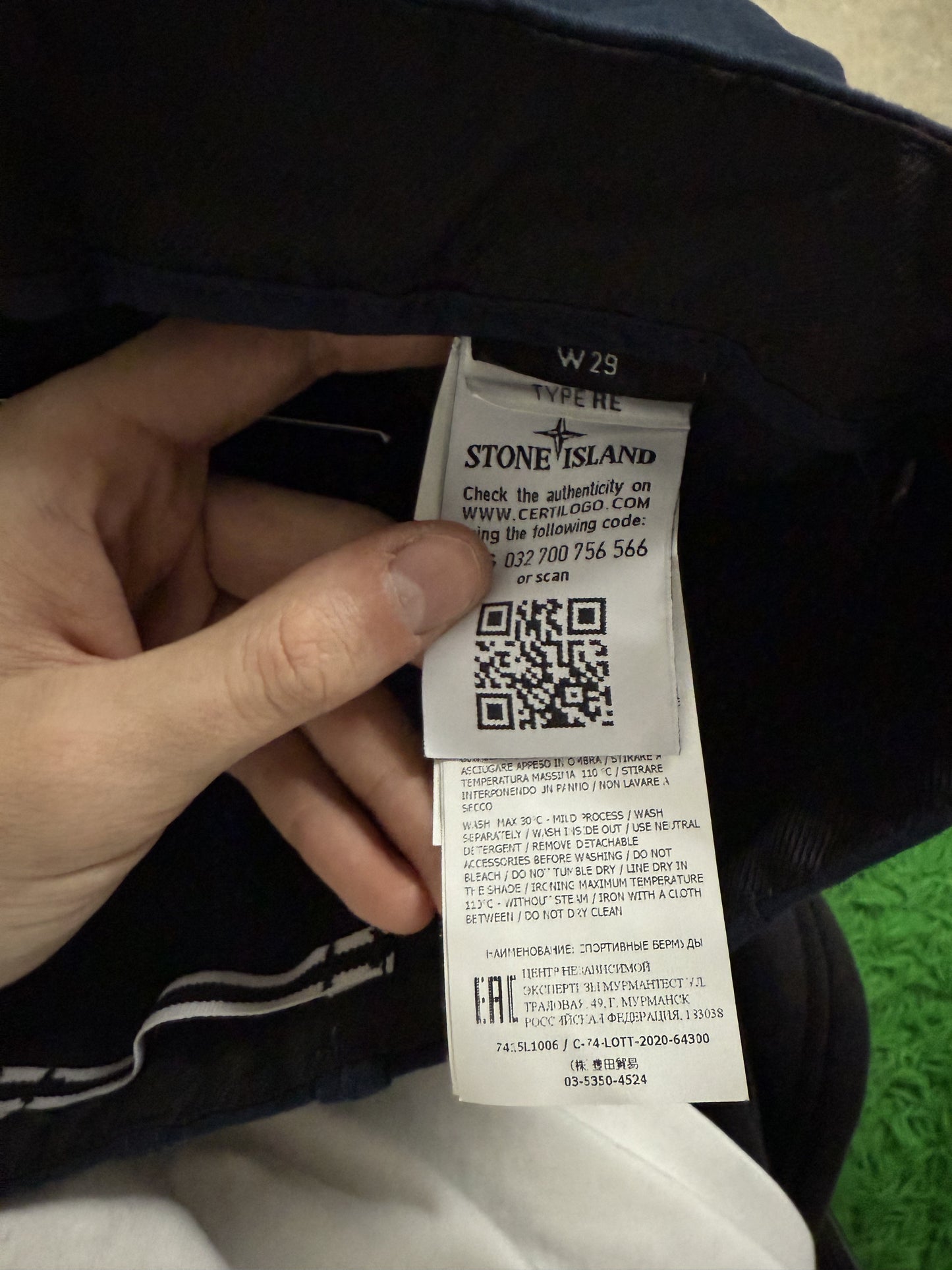 Stone Island Cargo Shorts Used 29