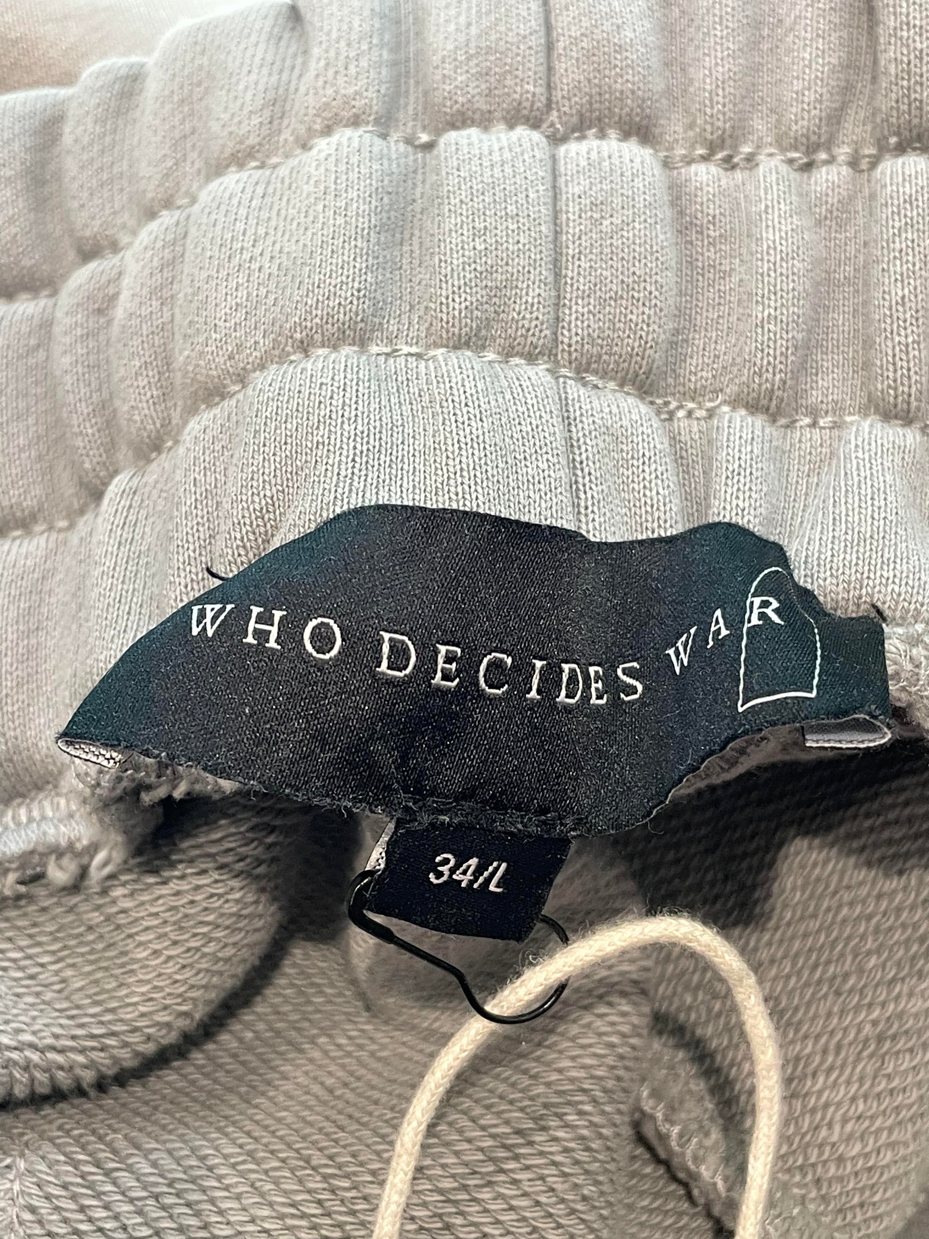 WDW Sweats Multi ComplexCon