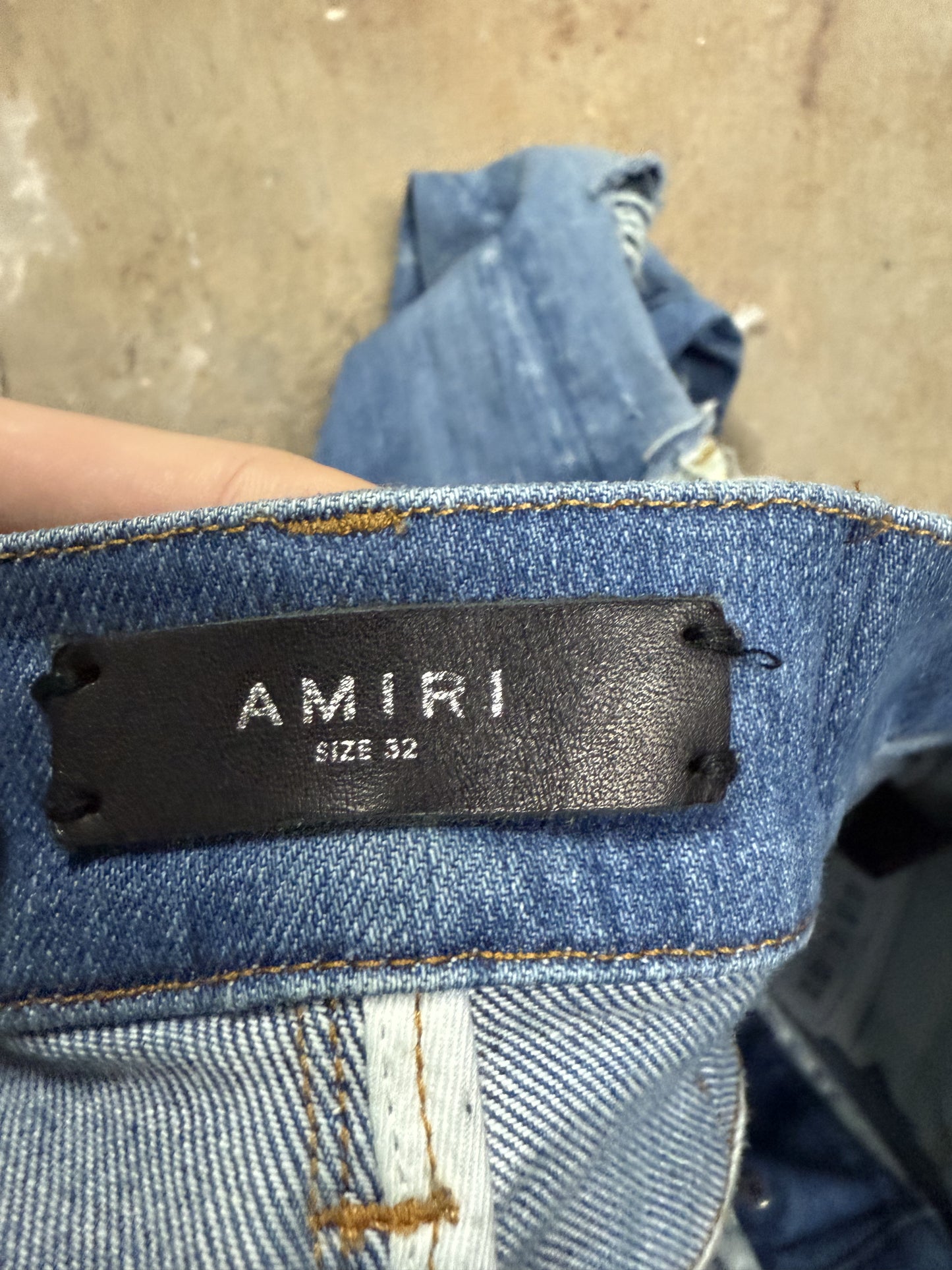 Amiri MX1 Light Wash Hawaiian Patch Used 32