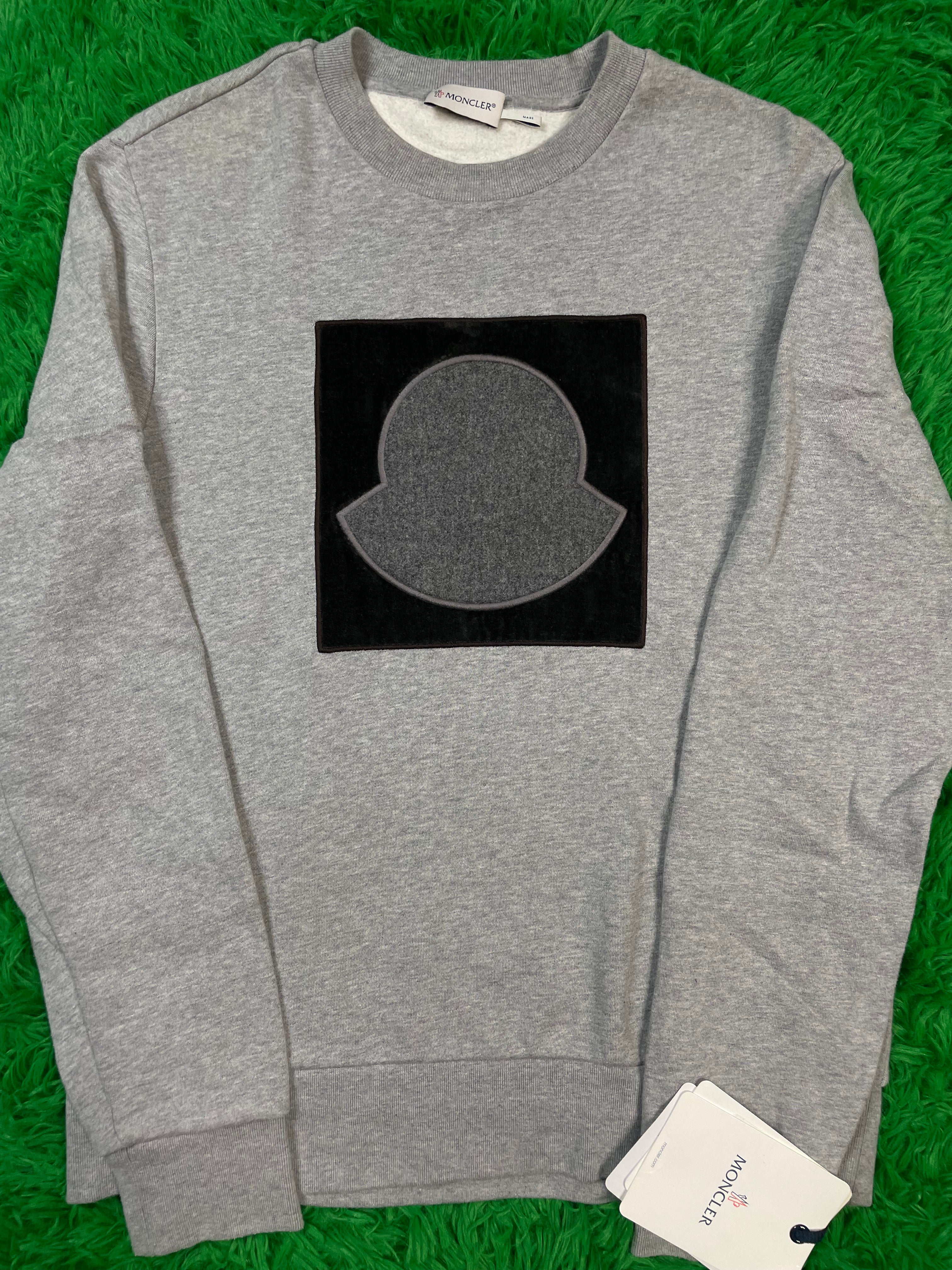 Moncler Creweneck Grey Black Medium New