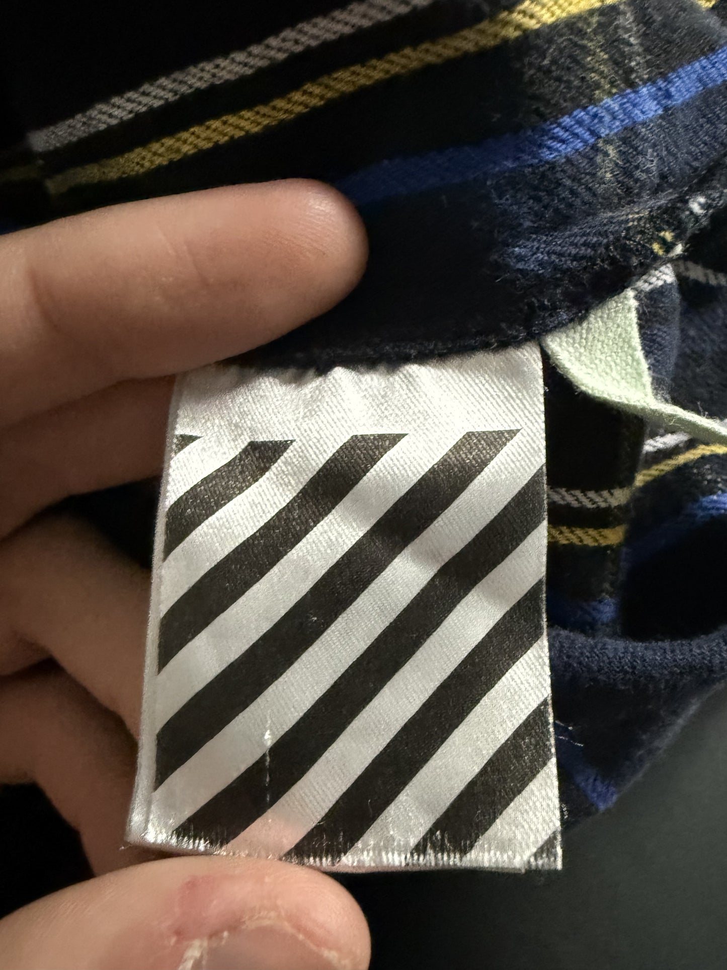 Off White Spray Plaid Flannel Blue Yellow Used Medium
