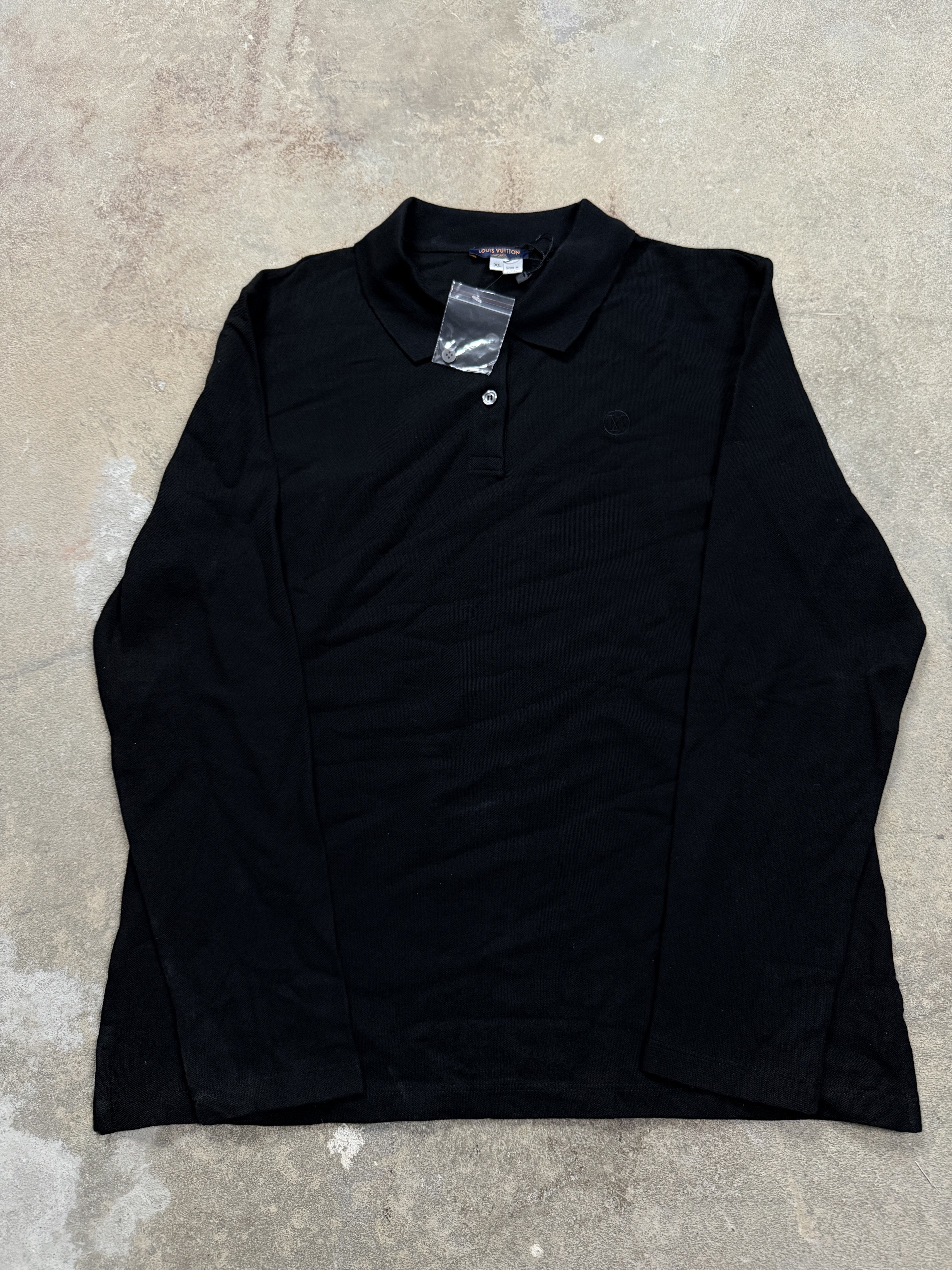 Louis Vuitton Polo Black Uniform Used XL