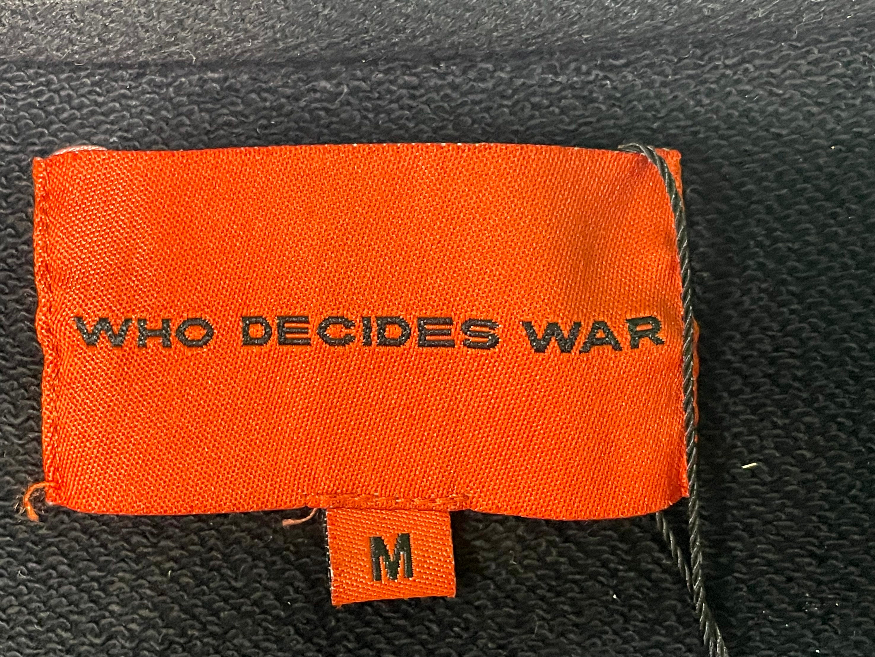 MRDR BRVDO Crewneck Black Sweater