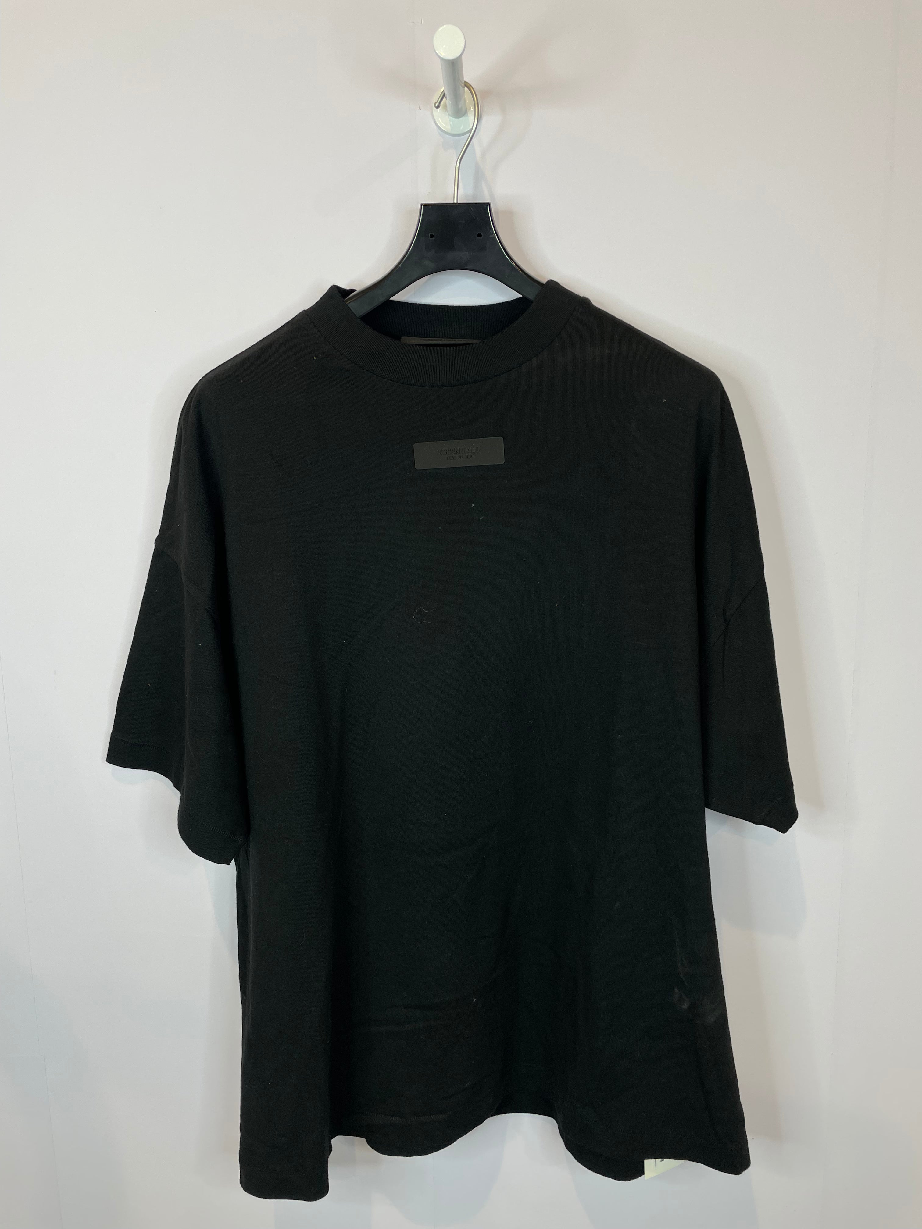 Essentials Tee Jet Black Used Small