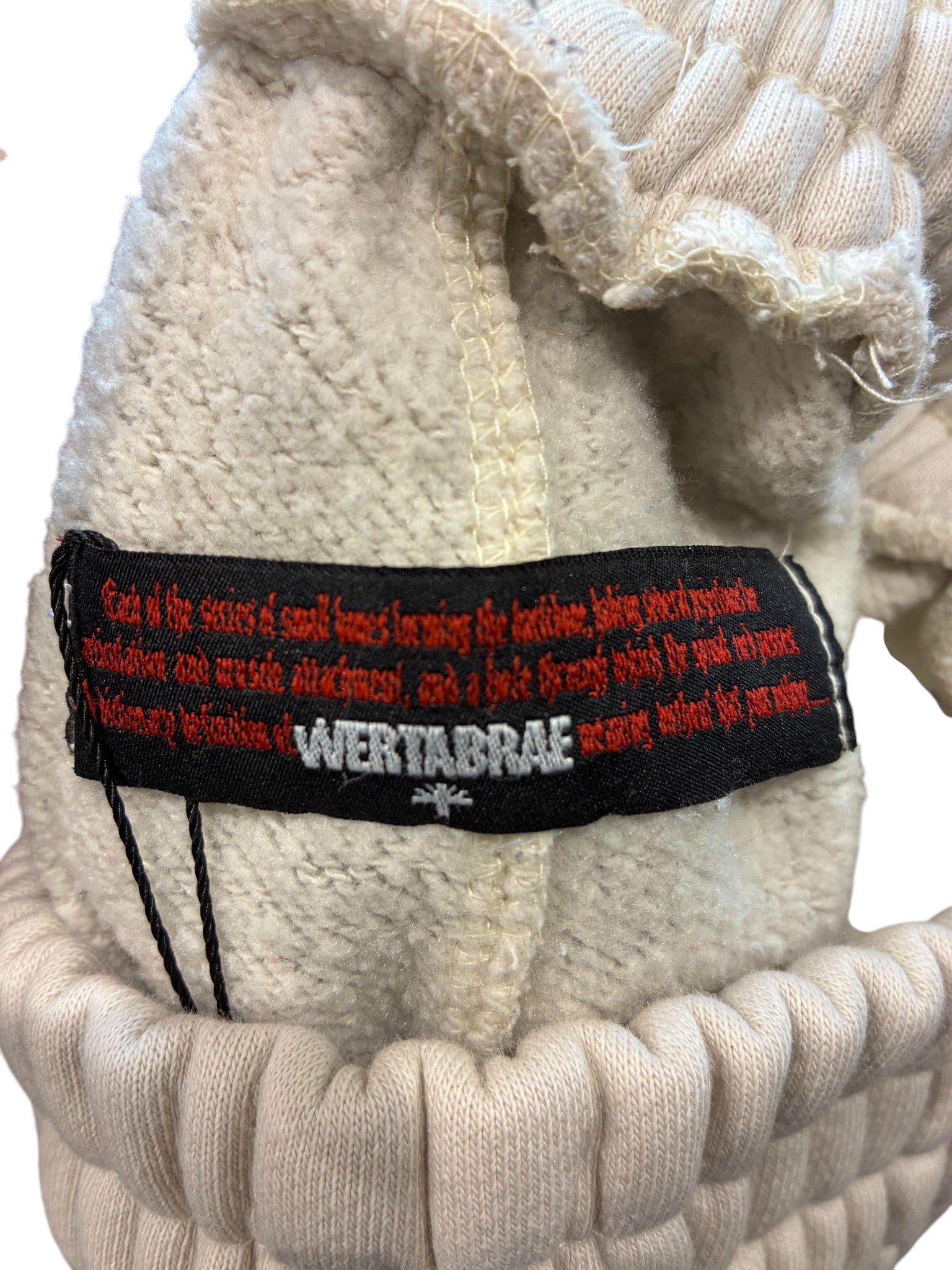 Vertabrae 'Black Spot' Cream Sweats