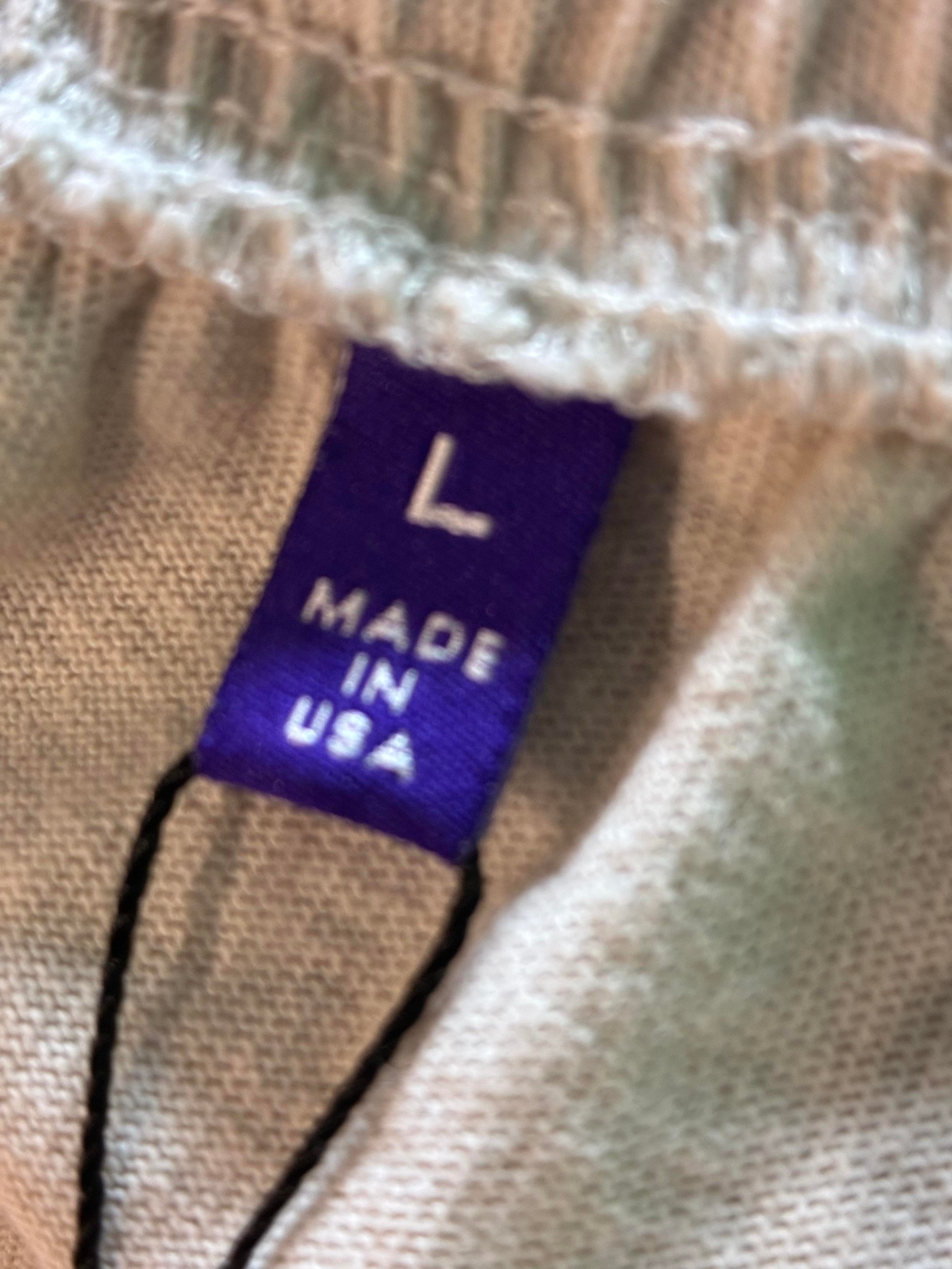 Gallery Dept 'Paint Splatter Logo' Cream Shorts