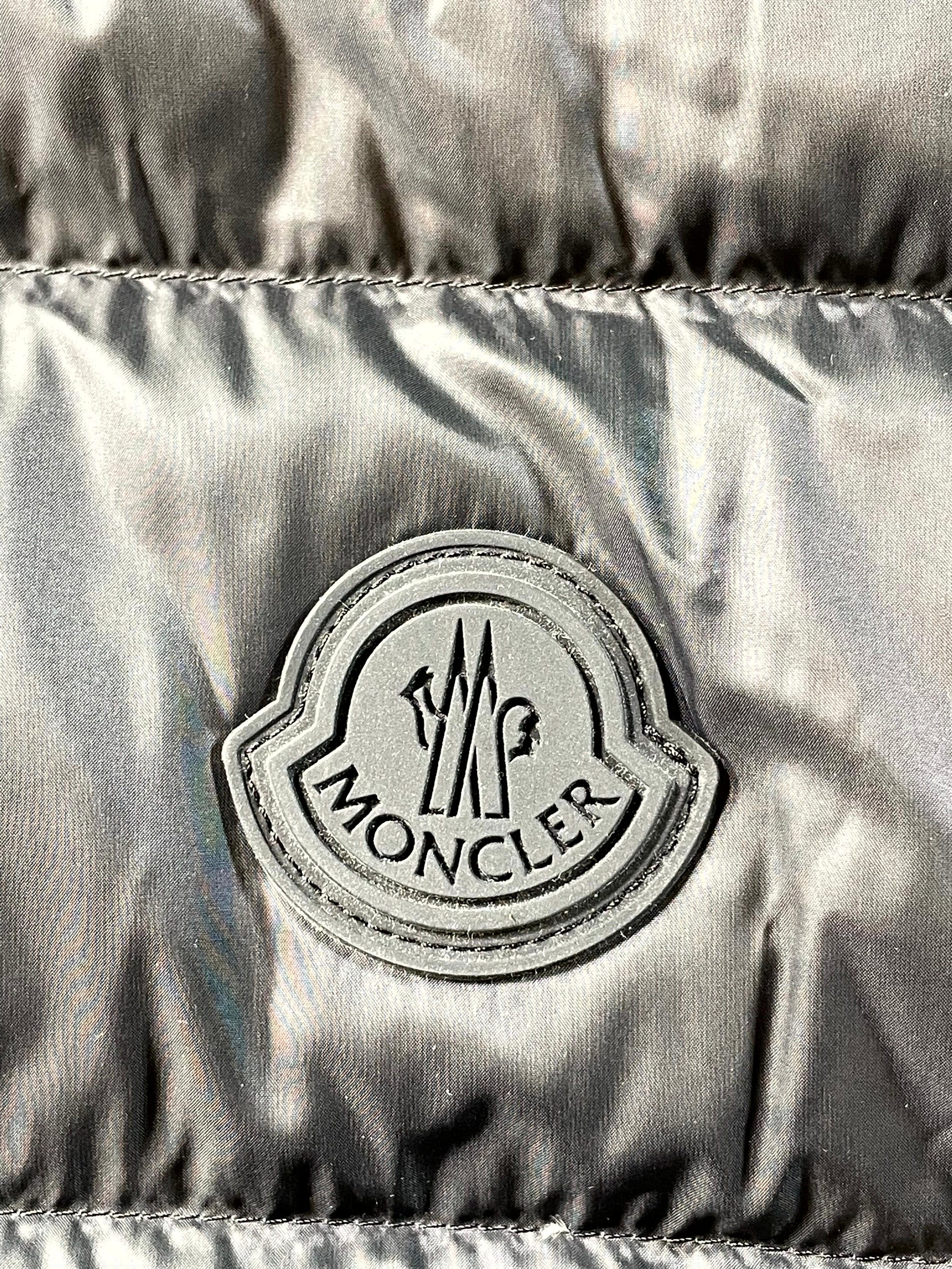 Moncler "Besne" Black Puffer Vest