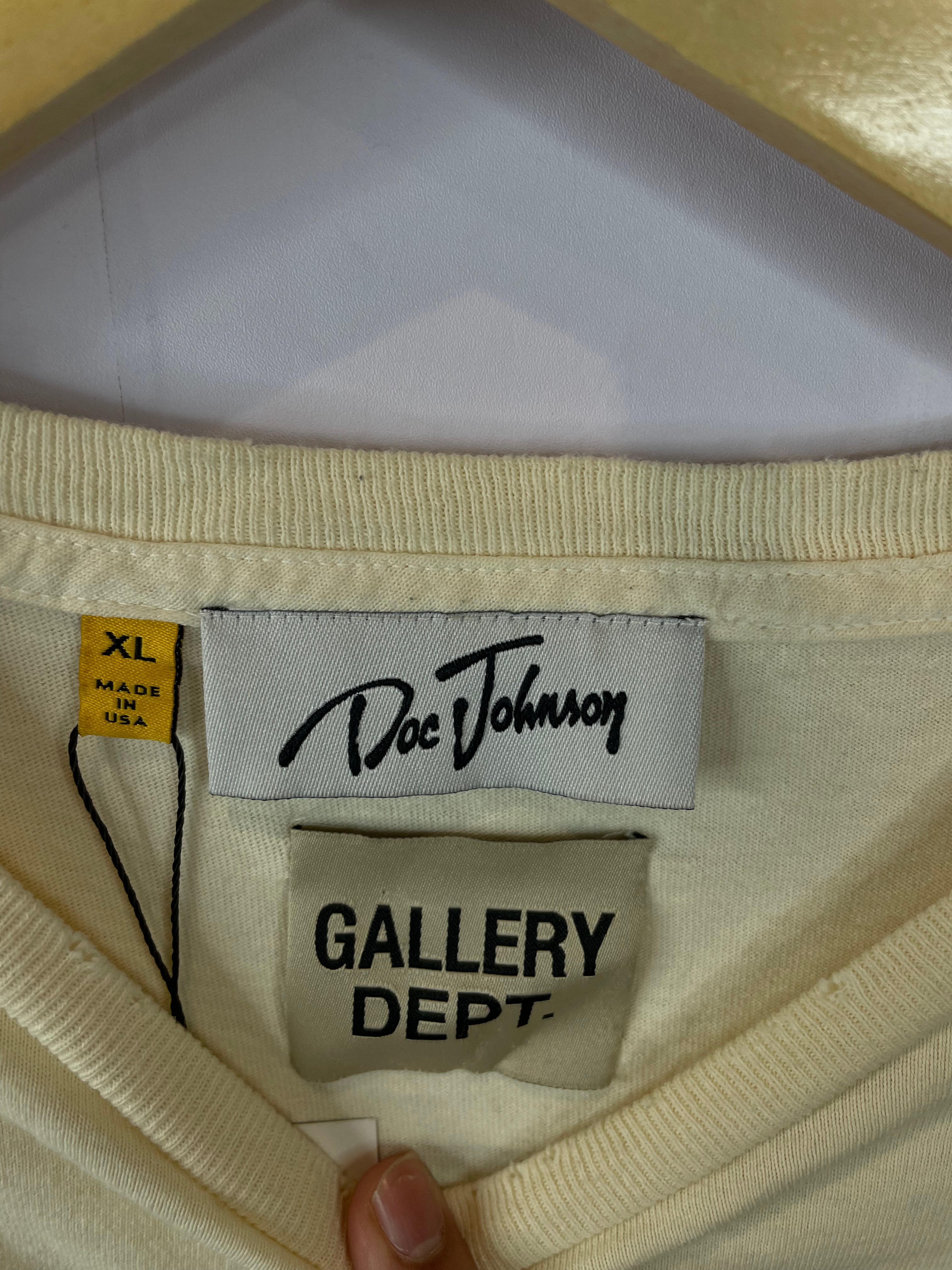 Gallery Dept Doc Johnson Batteries Tee Used XL