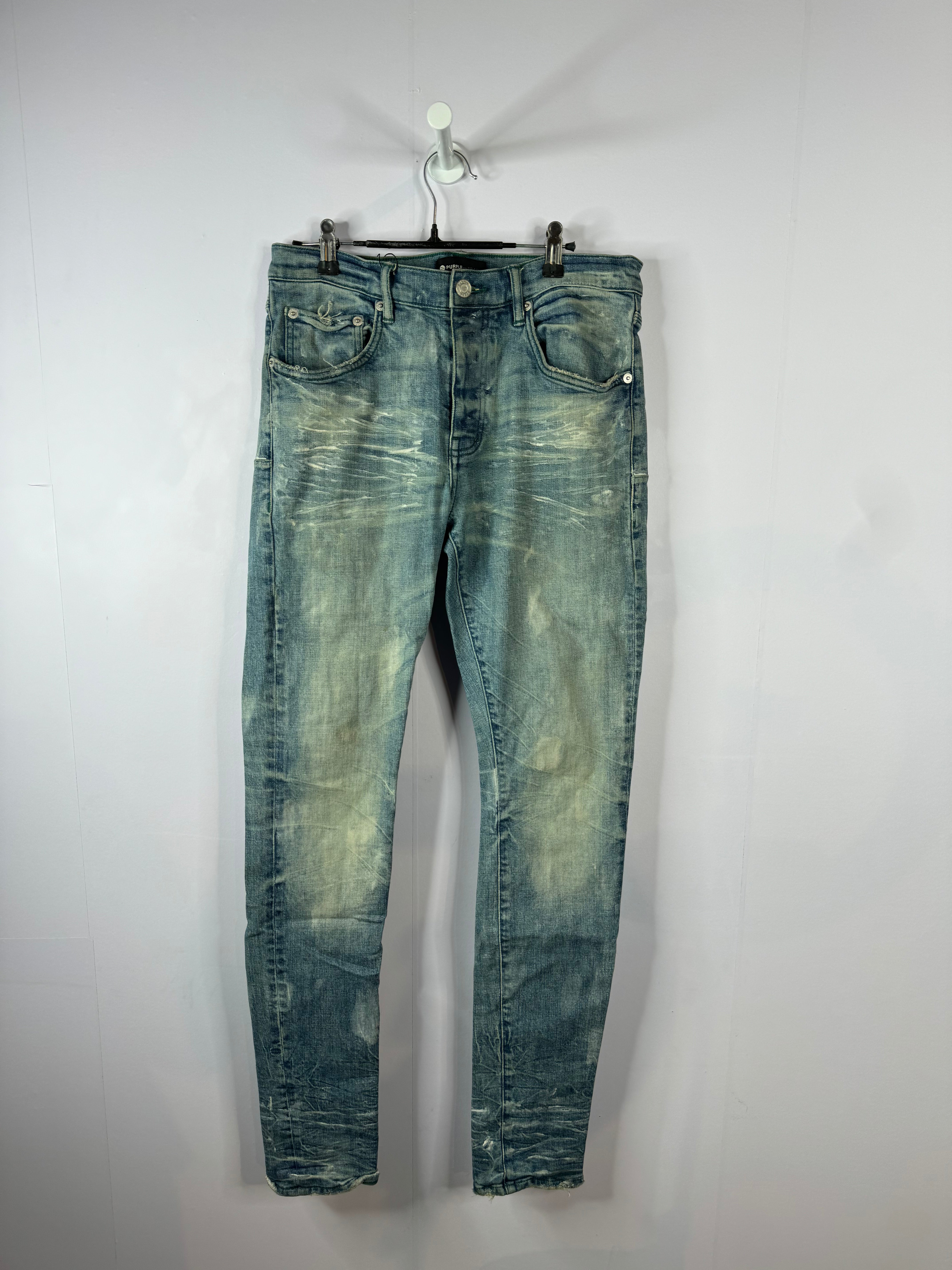 Purple Jeans Light Wash Used 32