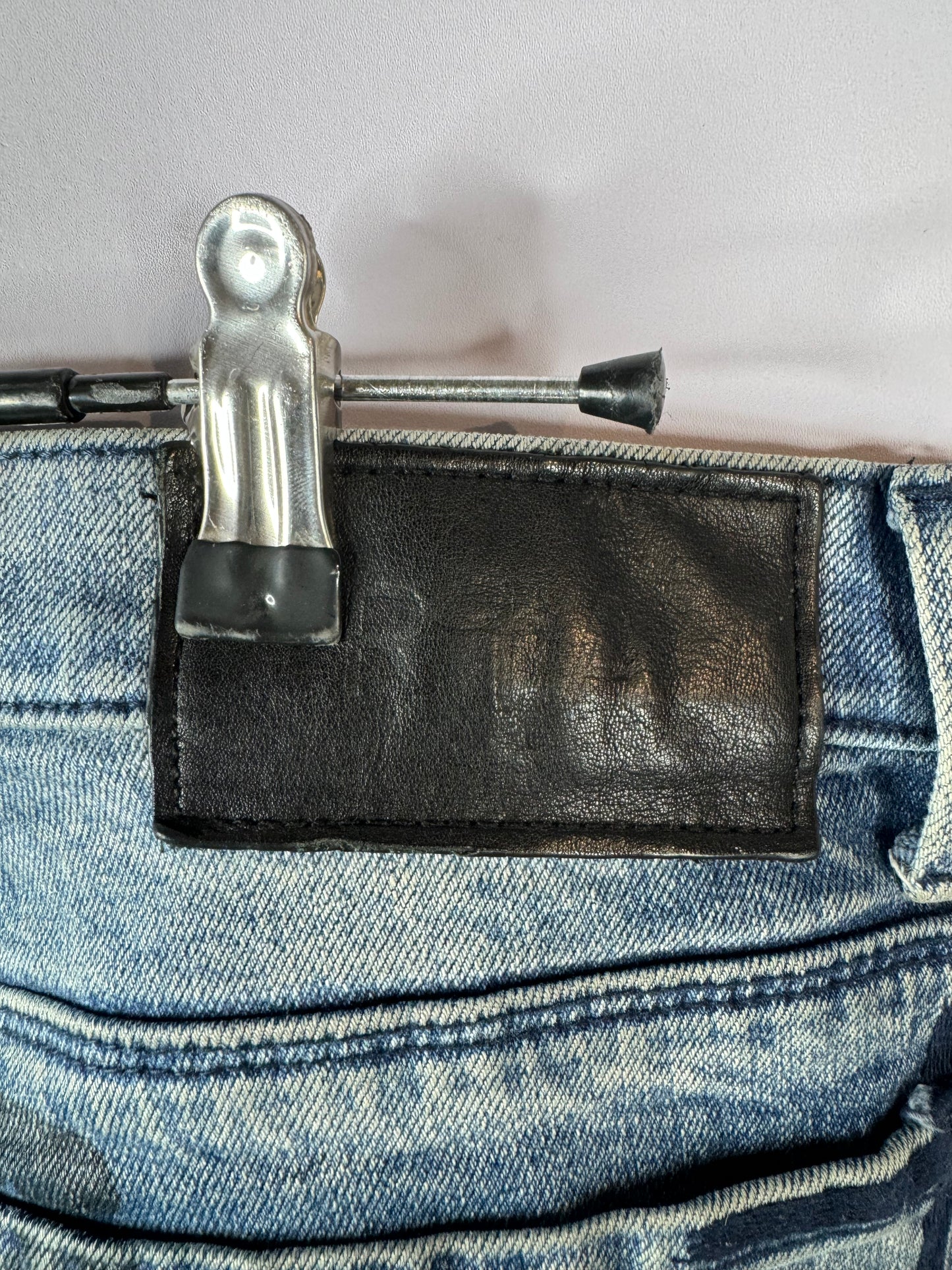 RTA Jeans Blue Distressed Used 34