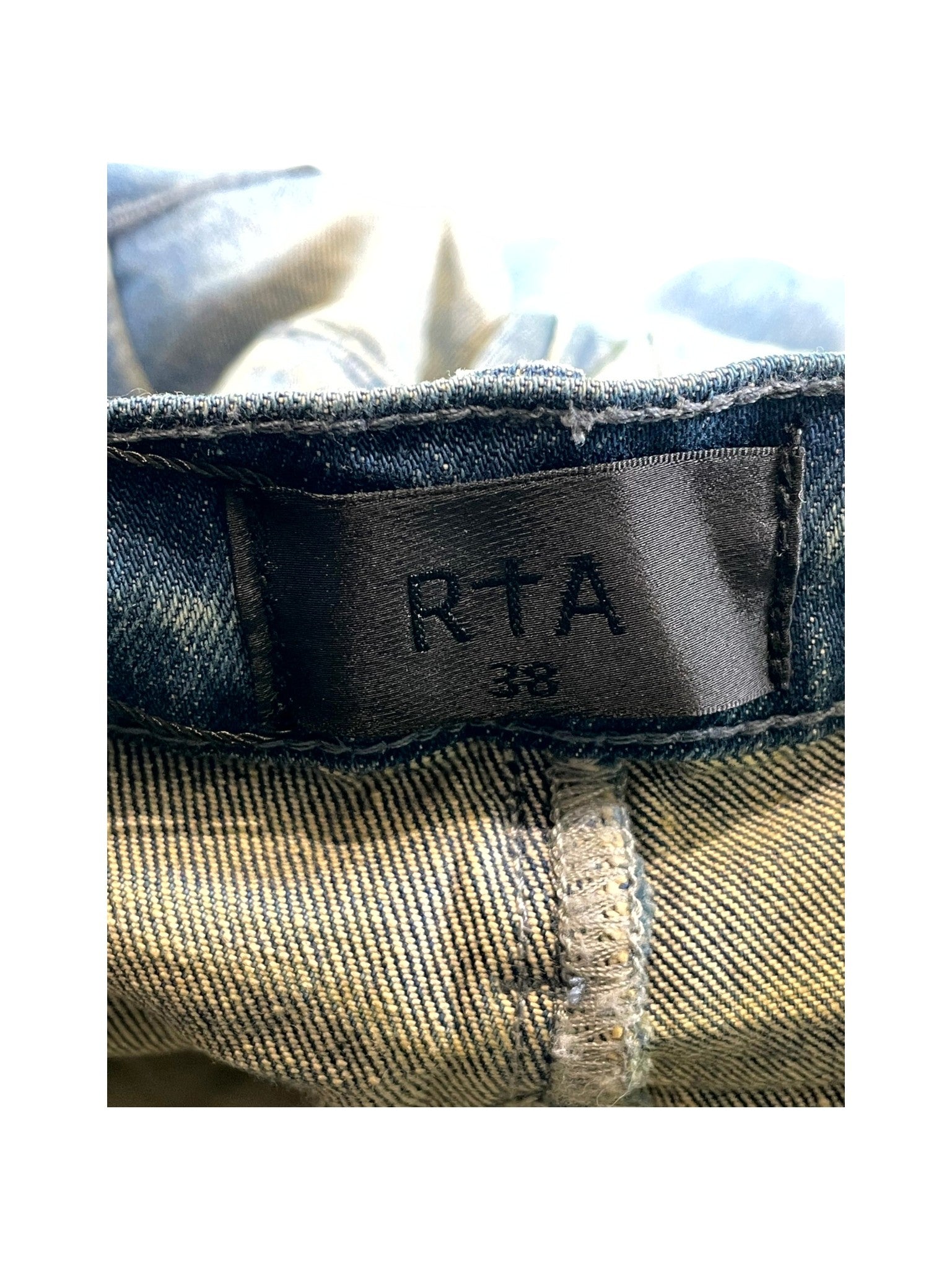 RTA Aged Wash Jeans
