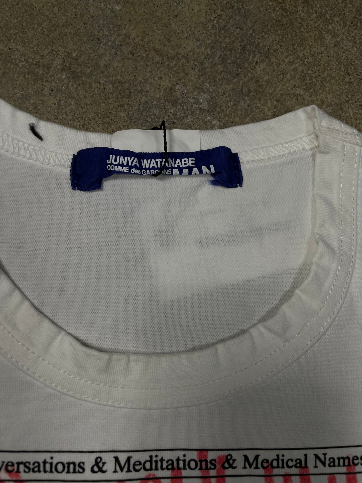 CDG Newspaper Tee White Red Used Large