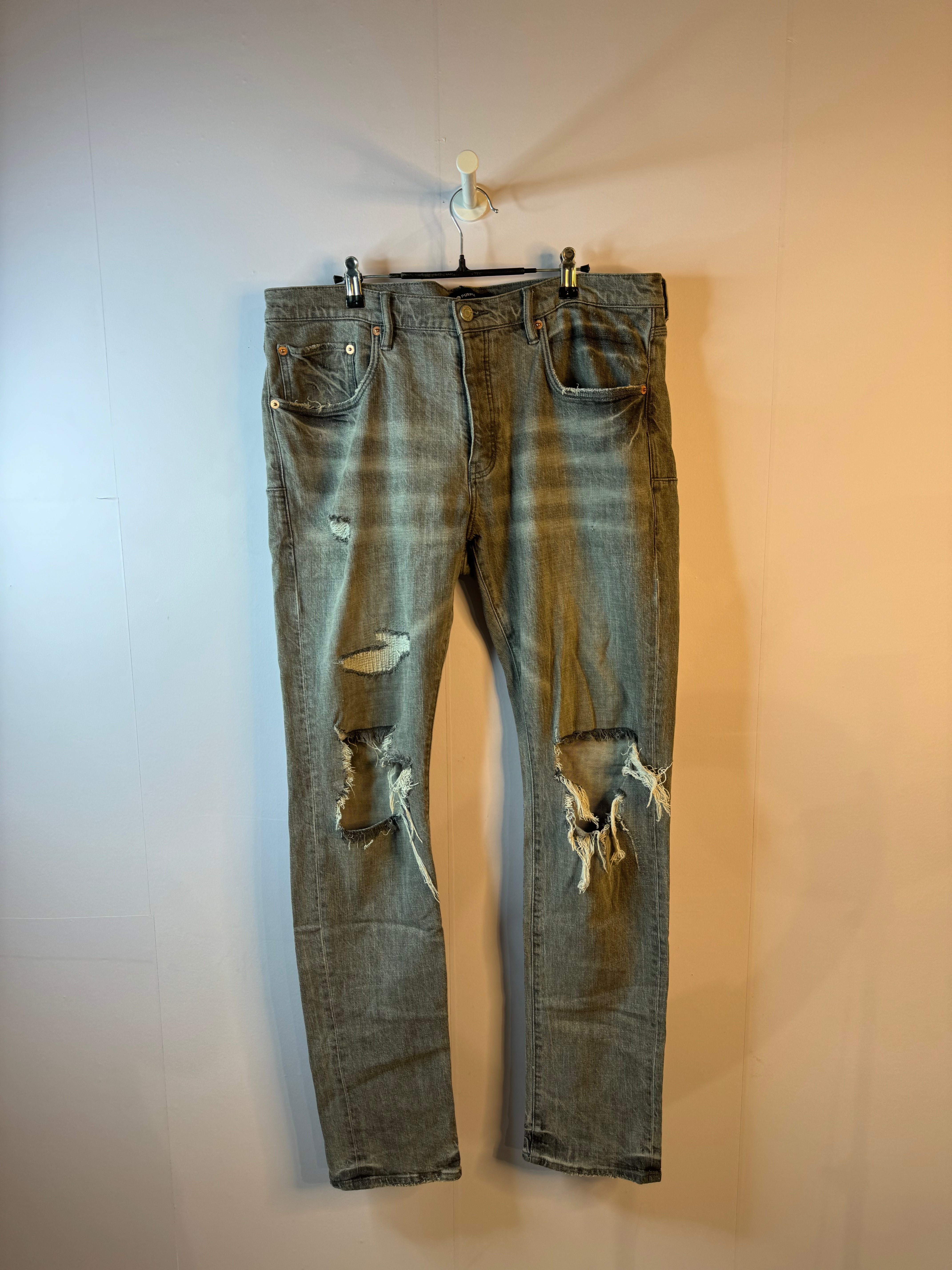 Purple Jeans Grey Ripped Used 36