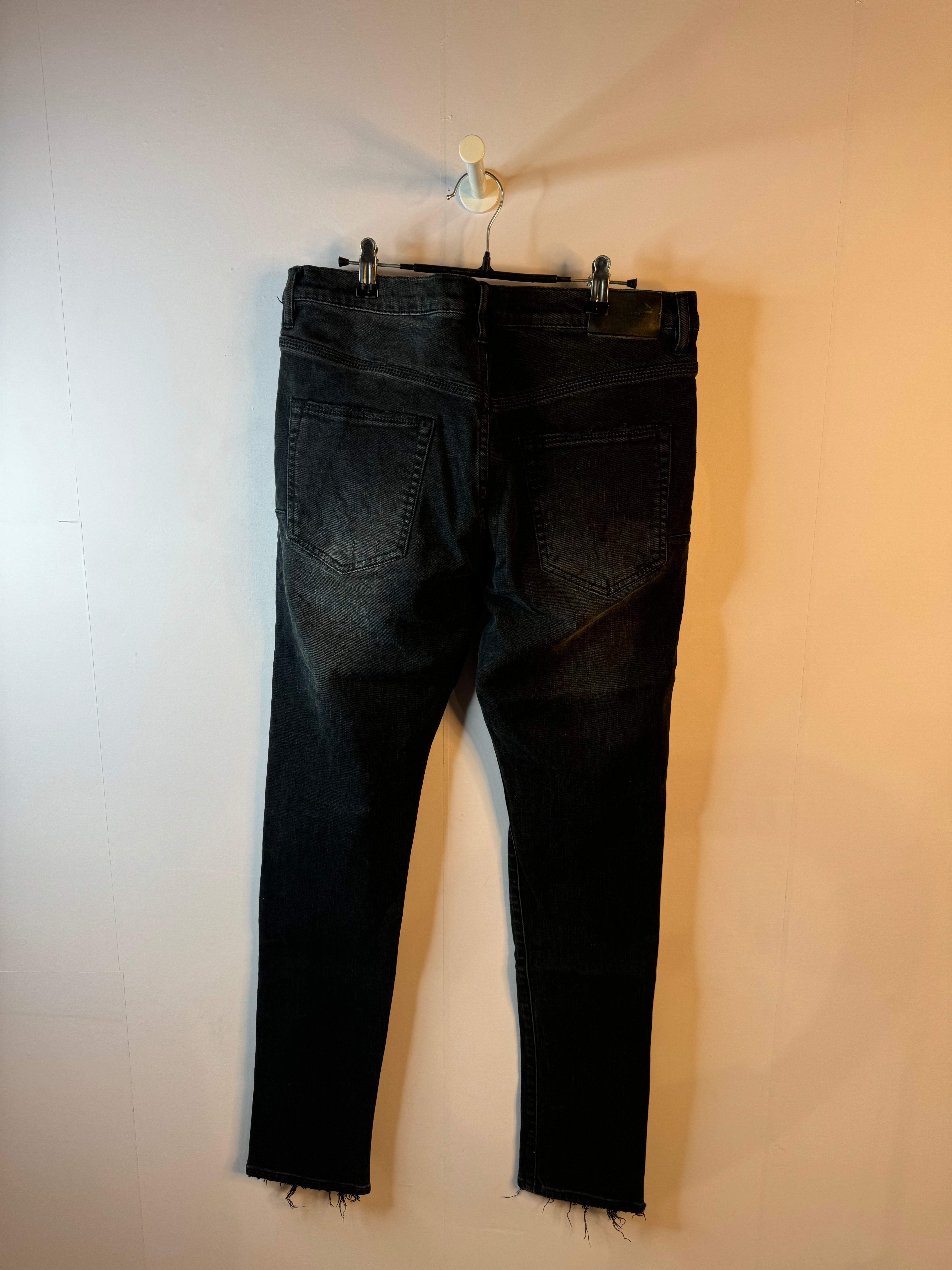 Purple Jeans Black Ripped Used 33