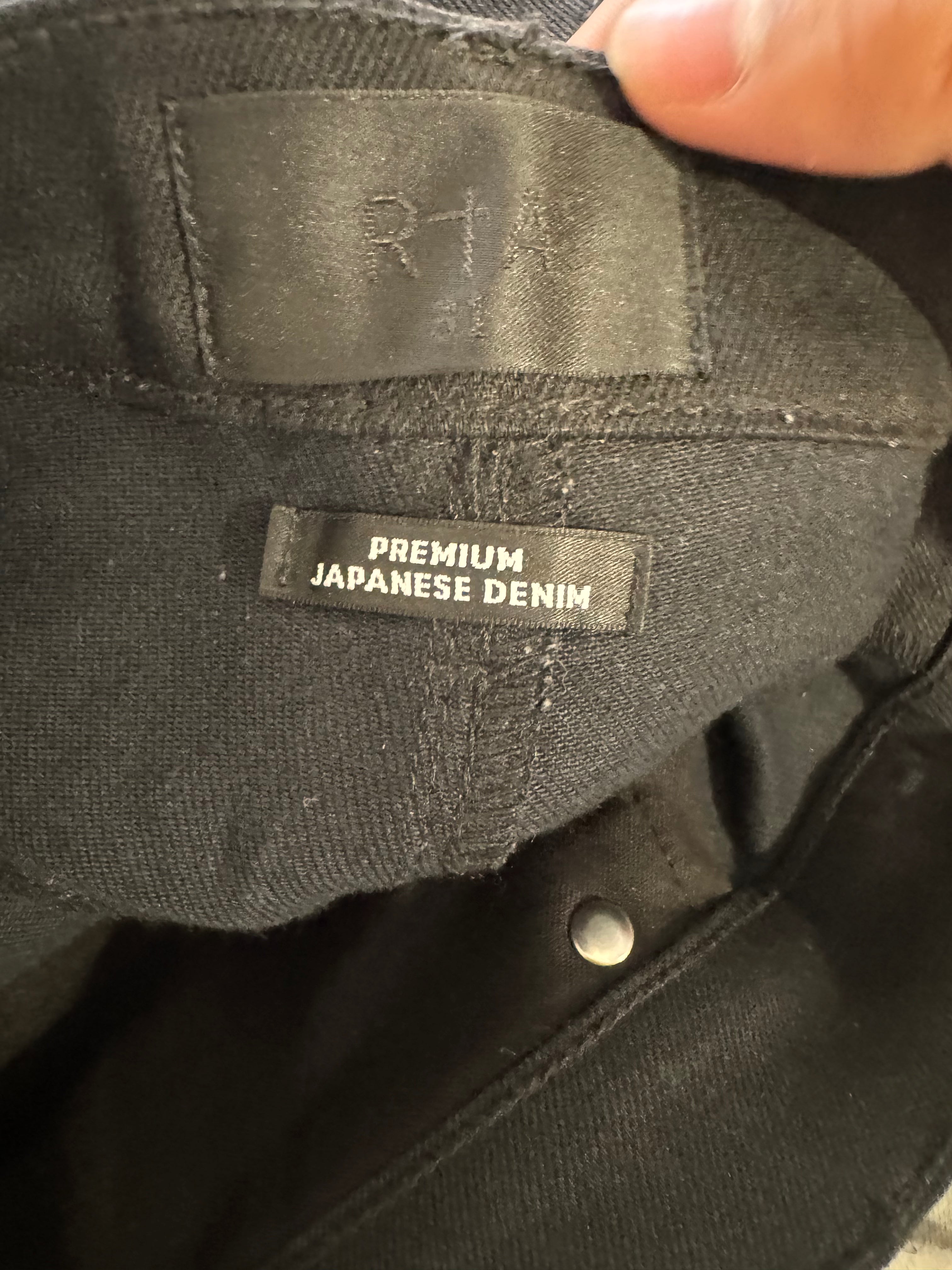 RTA Jeans Black Blue Used 31