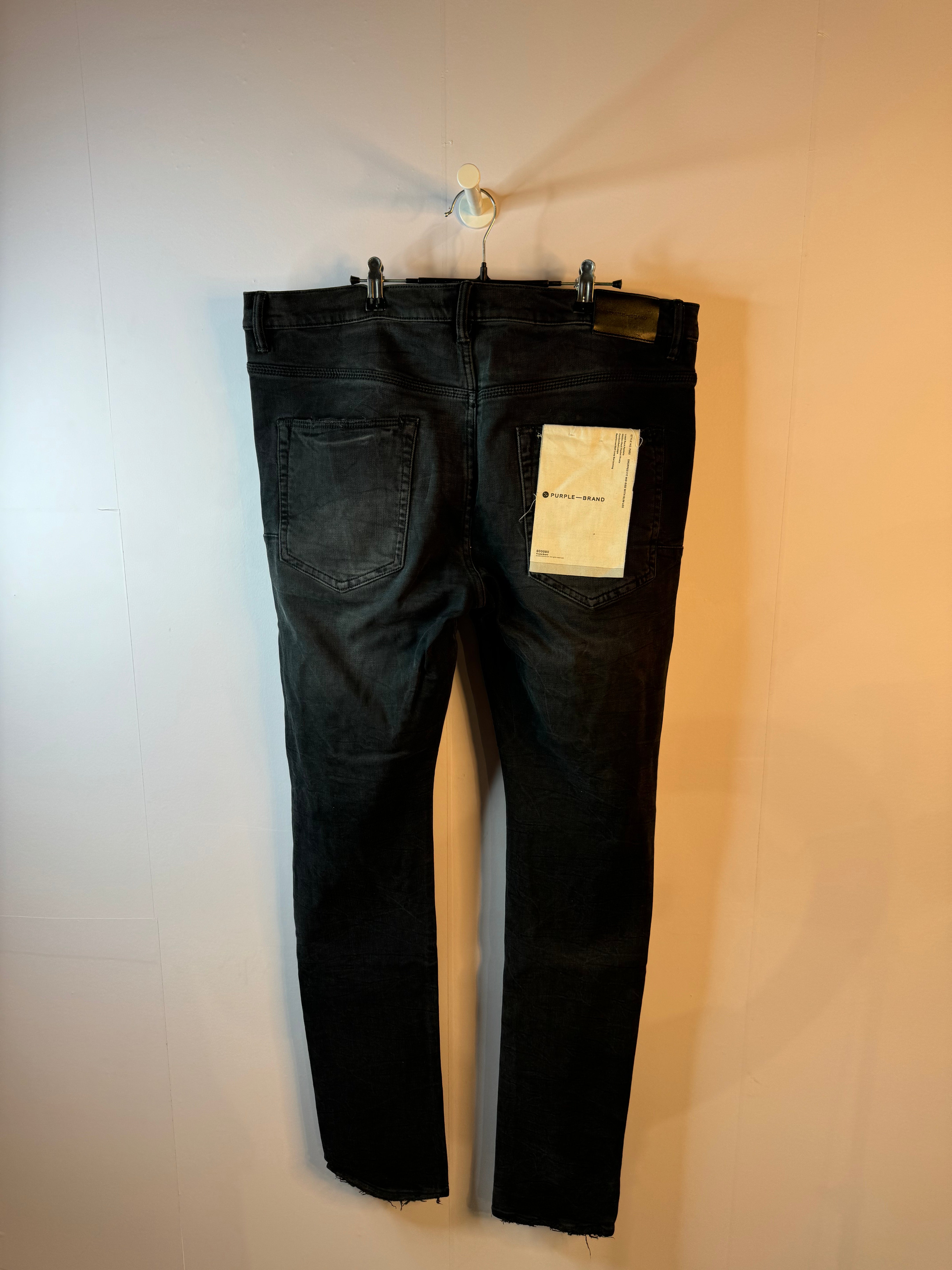Purple Jeans Black Ripped Used 38