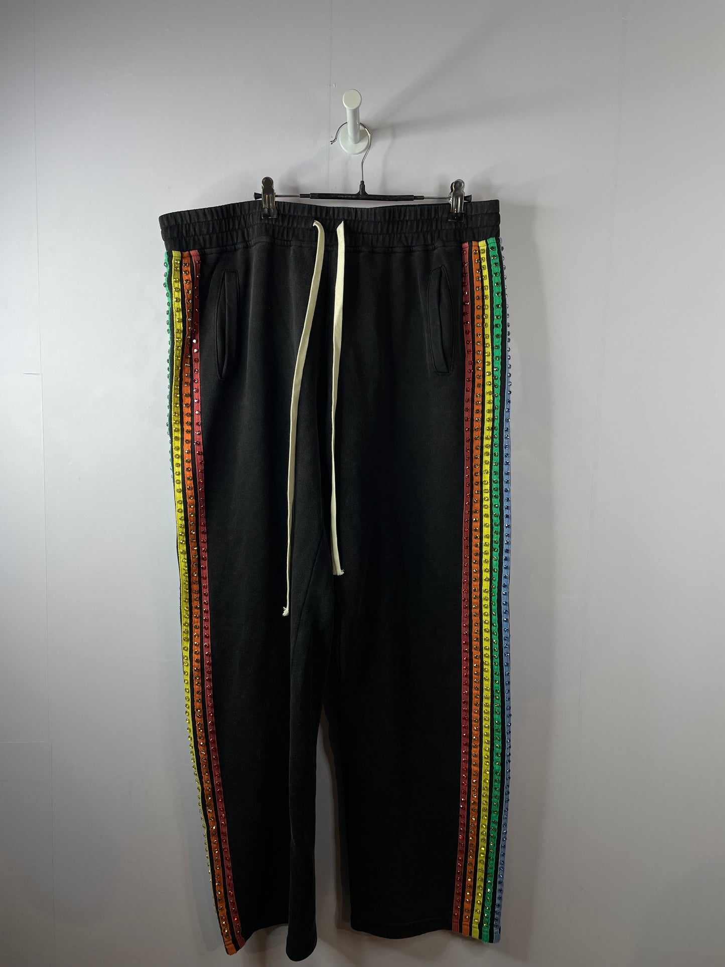 Vale Multi Color Sweats