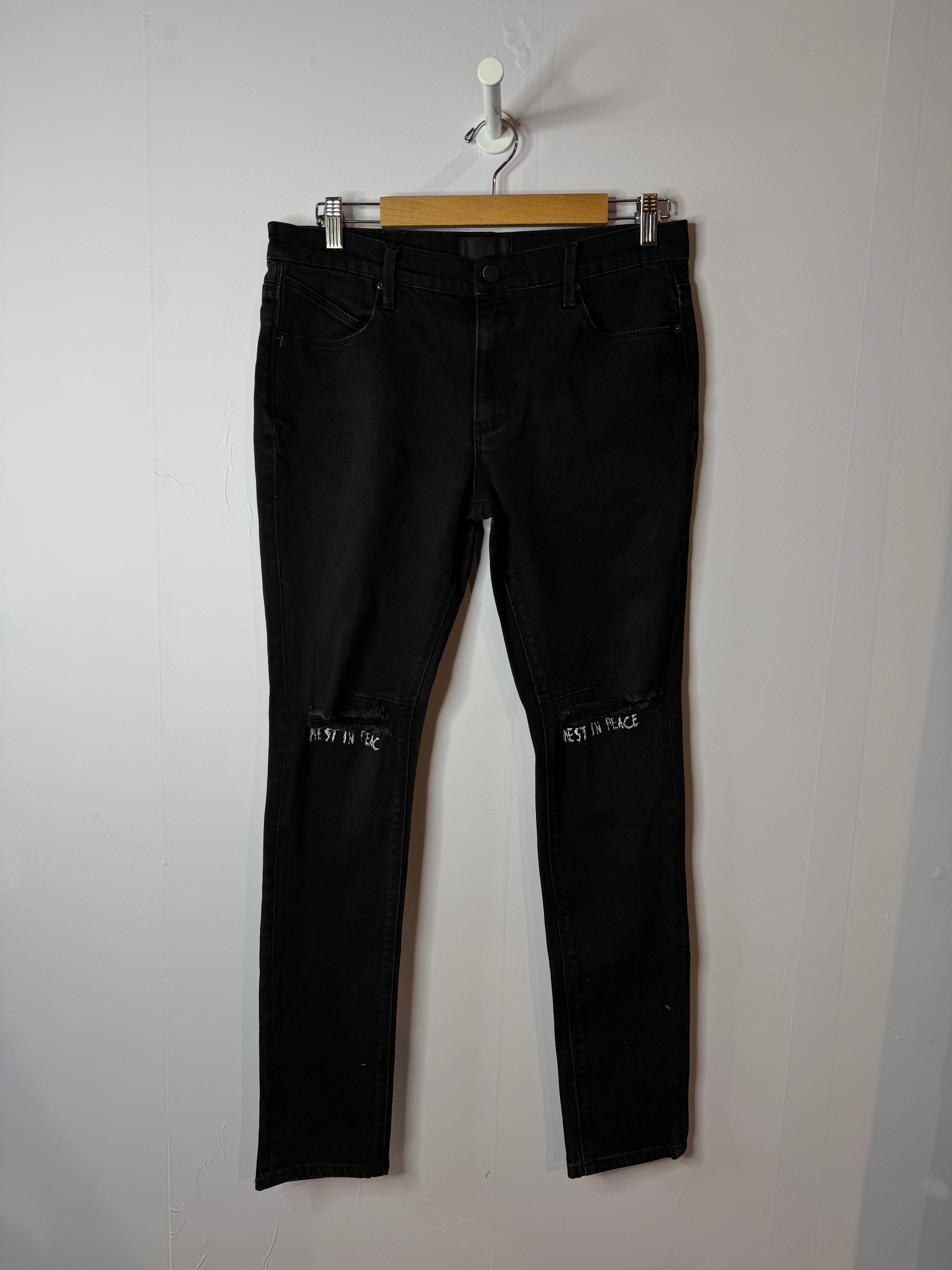 RTA Jeans Black Rip Used 31