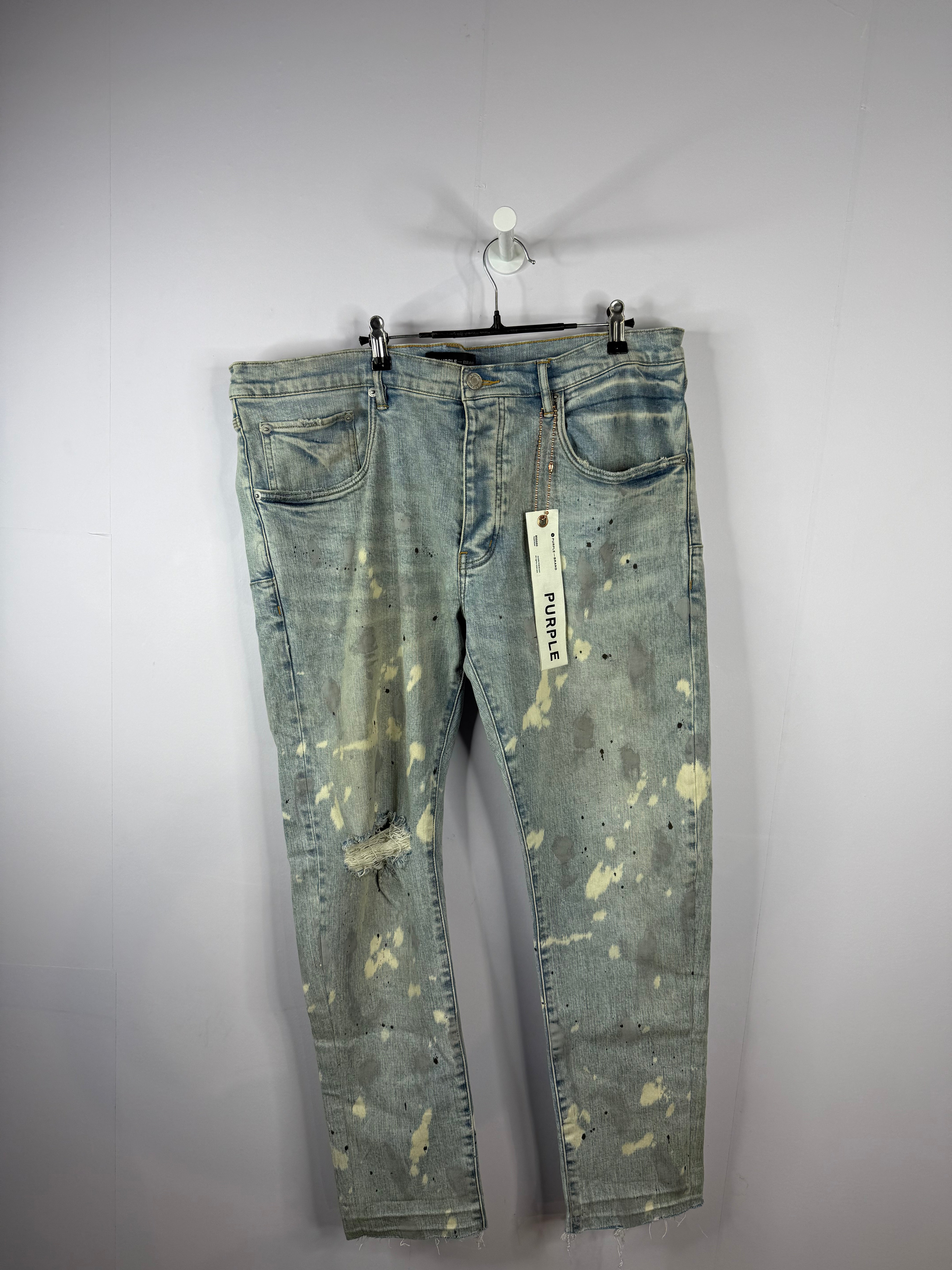 Purple Jeans Light Wash Splatter Used 38