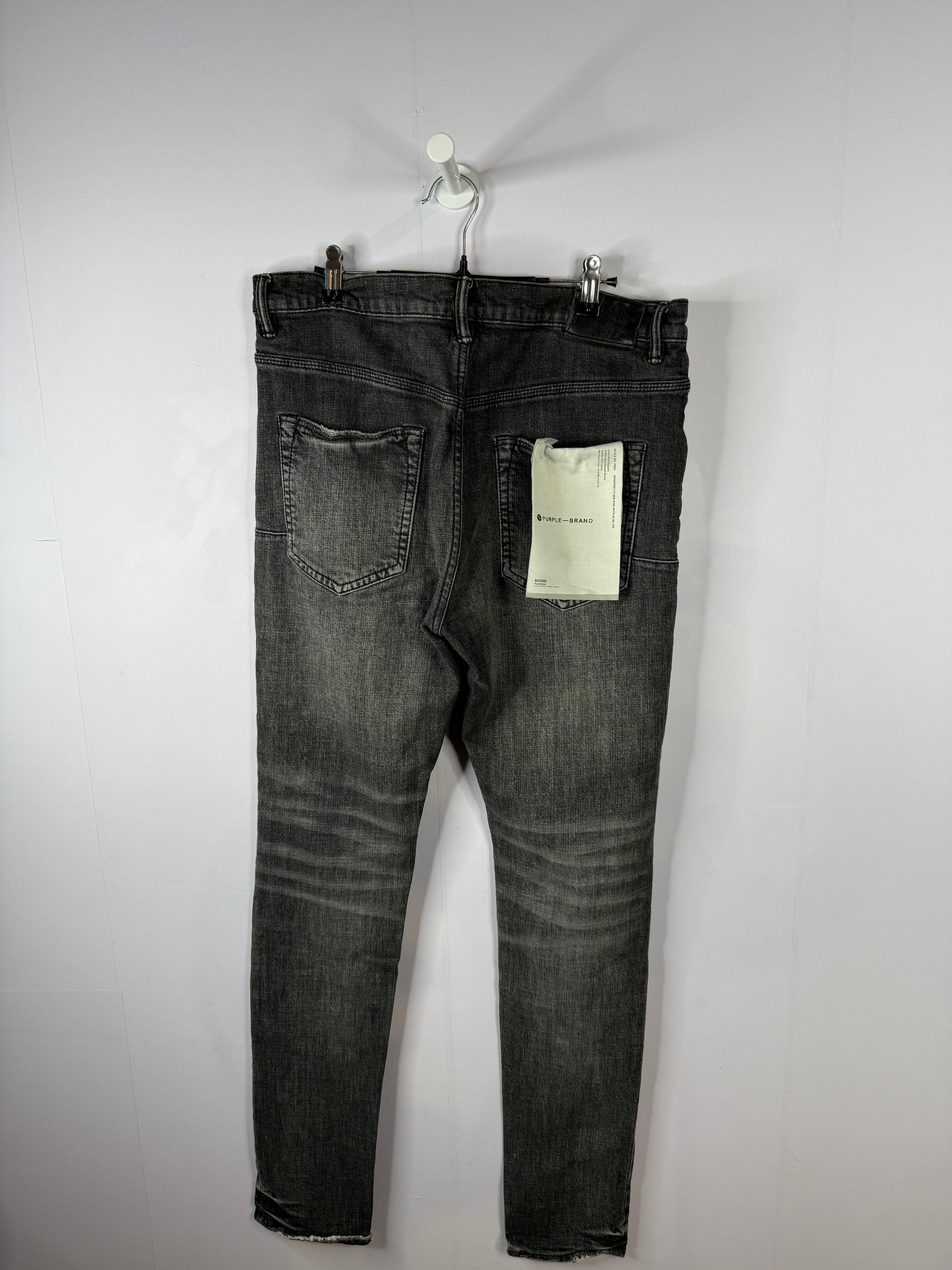 Purple Brand Jeans Black Knee Rip Used 34