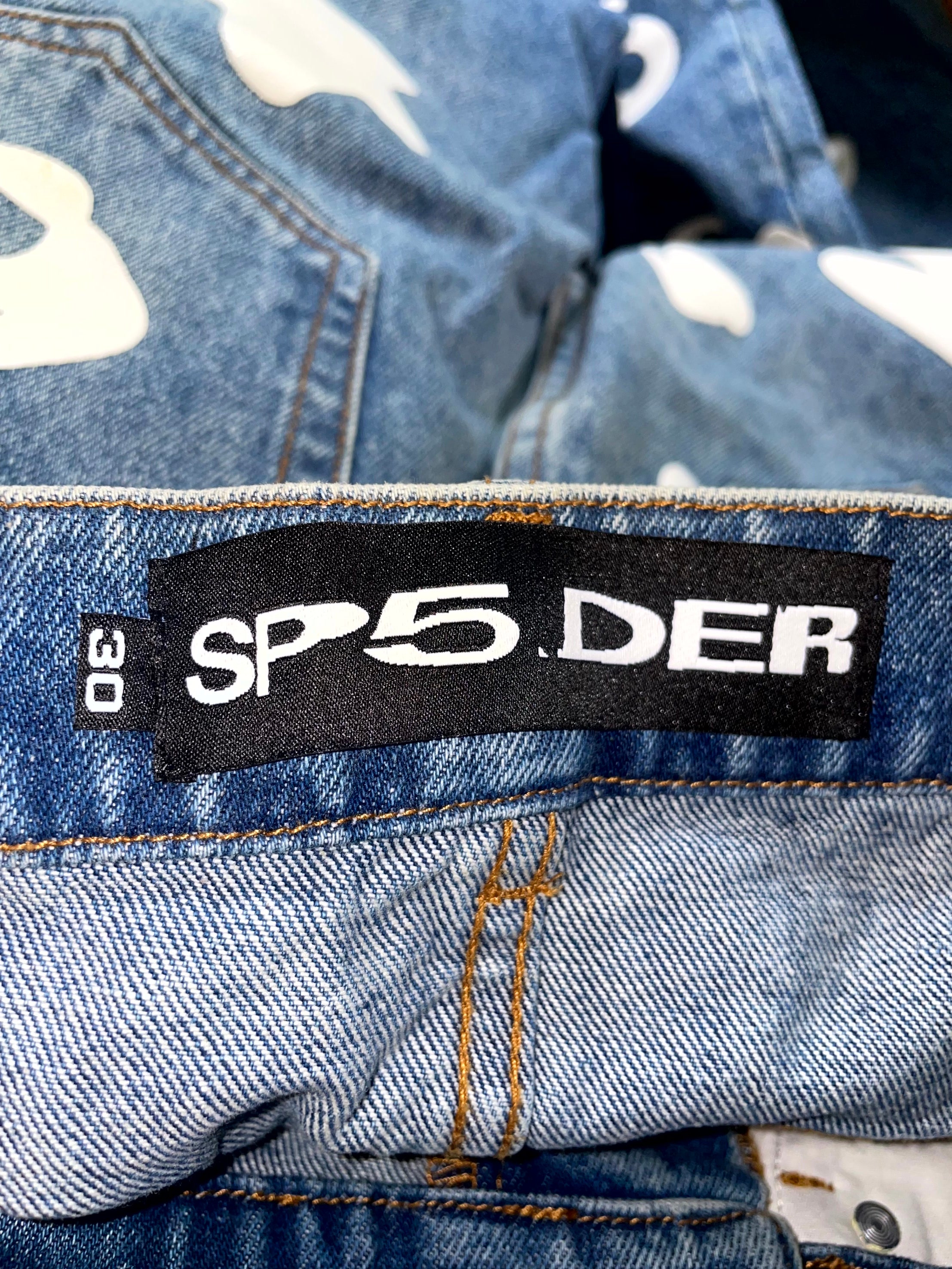 Sp5der Beluga Wash Denim Light Indigo Wash Jeans