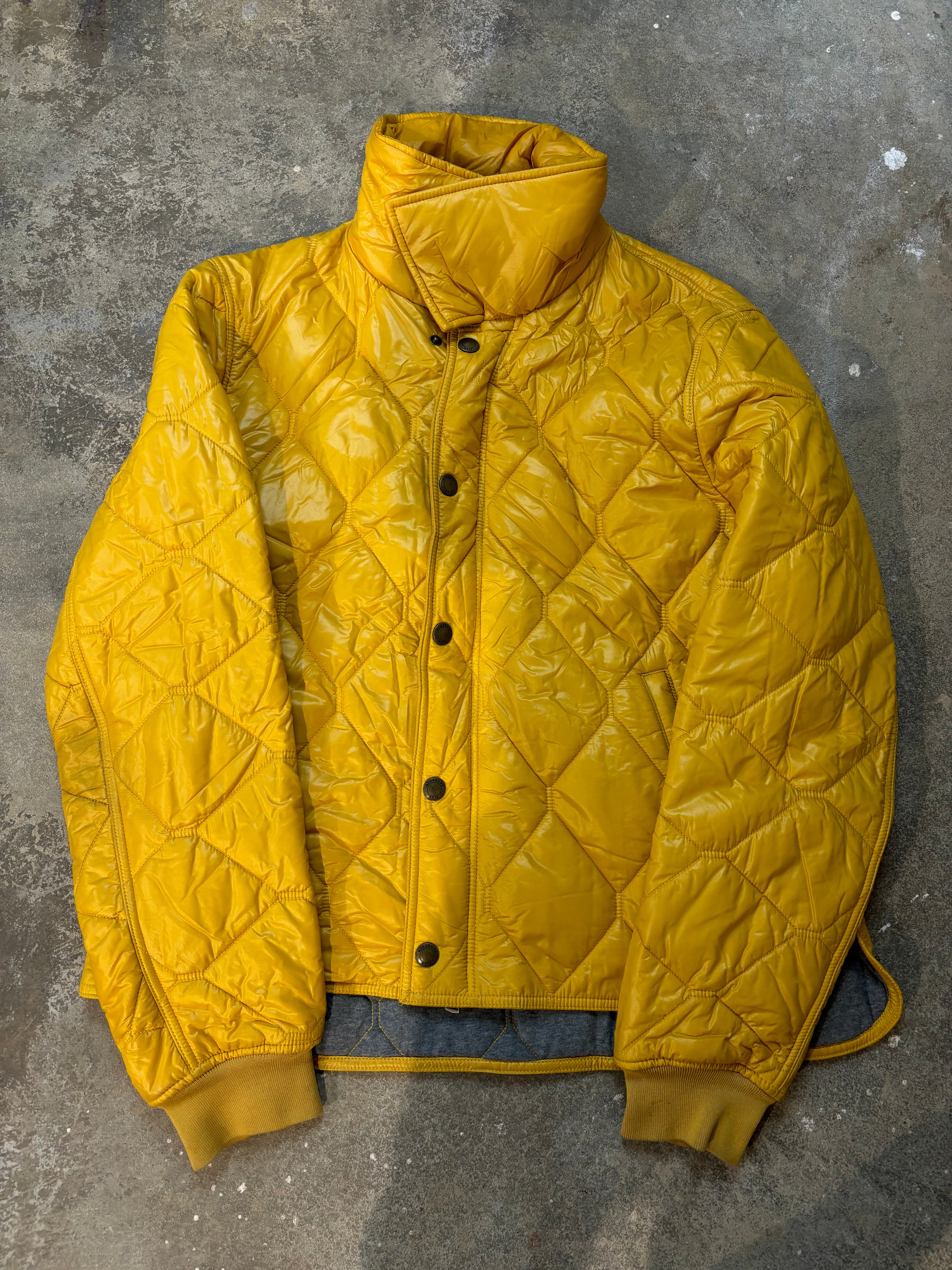 Burberry Light Jacket Yellow Used XL
