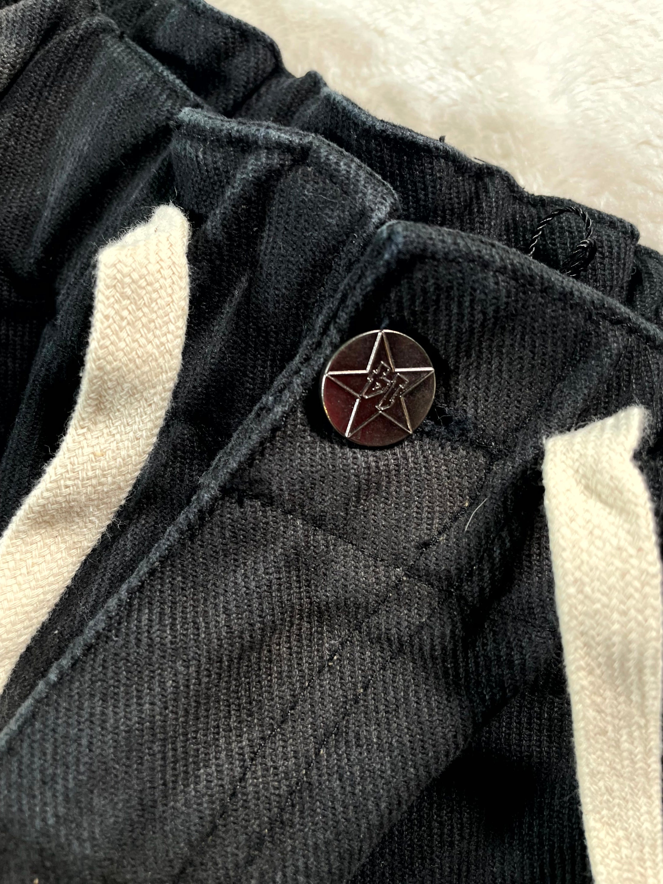 Vale Sun Logo Cargo Black Pants