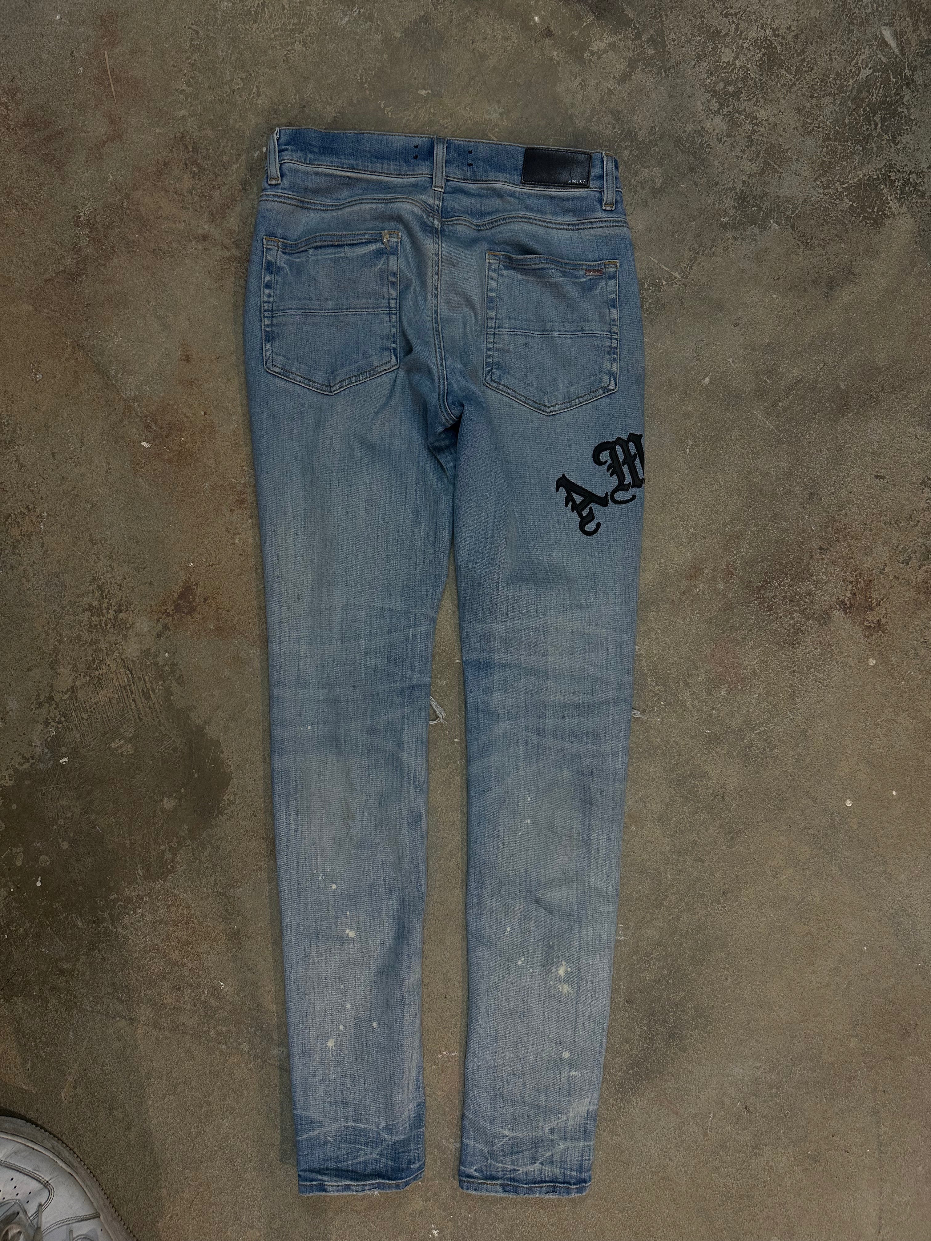 Amiri Jeans Light Wash Old English Used 31